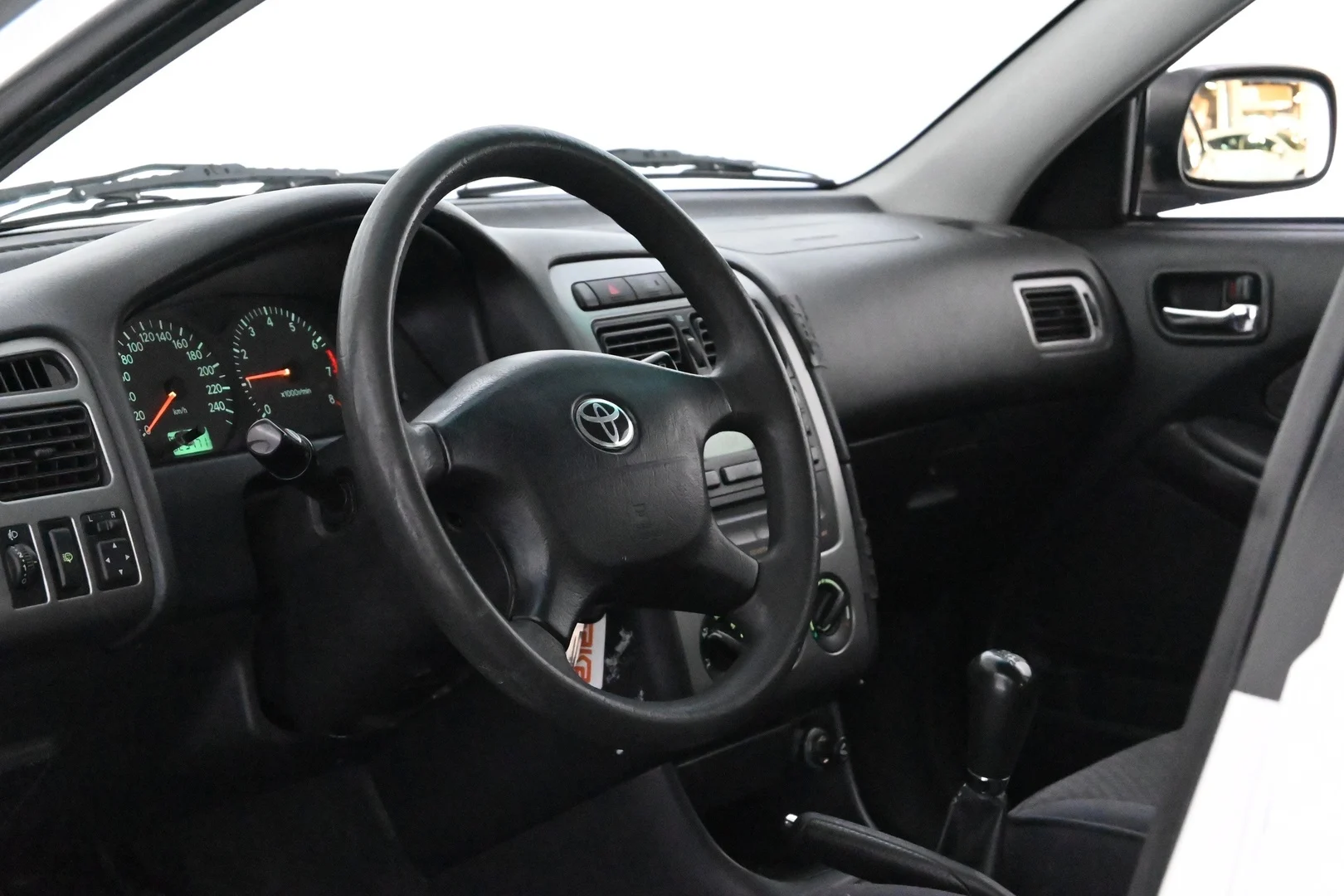 Car Image - 1fbZTVua8s81YGF0eXHp9M