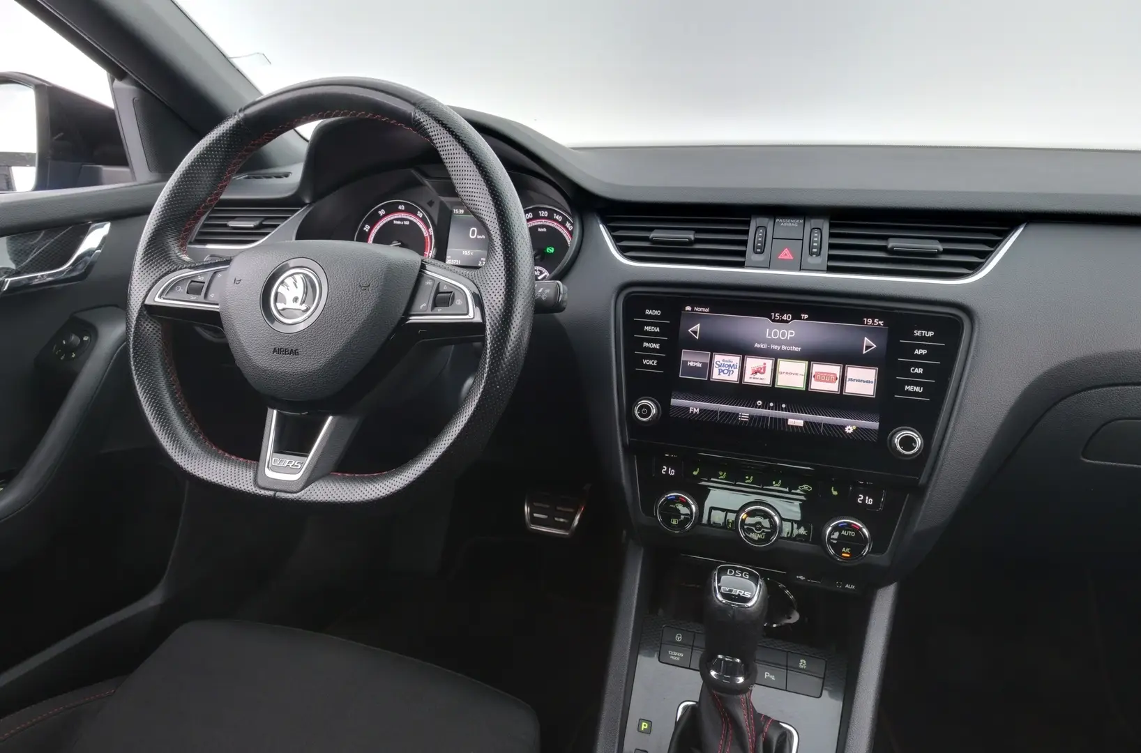 Car Image - 01HcPQiHpzxlkOs4qFN4bq