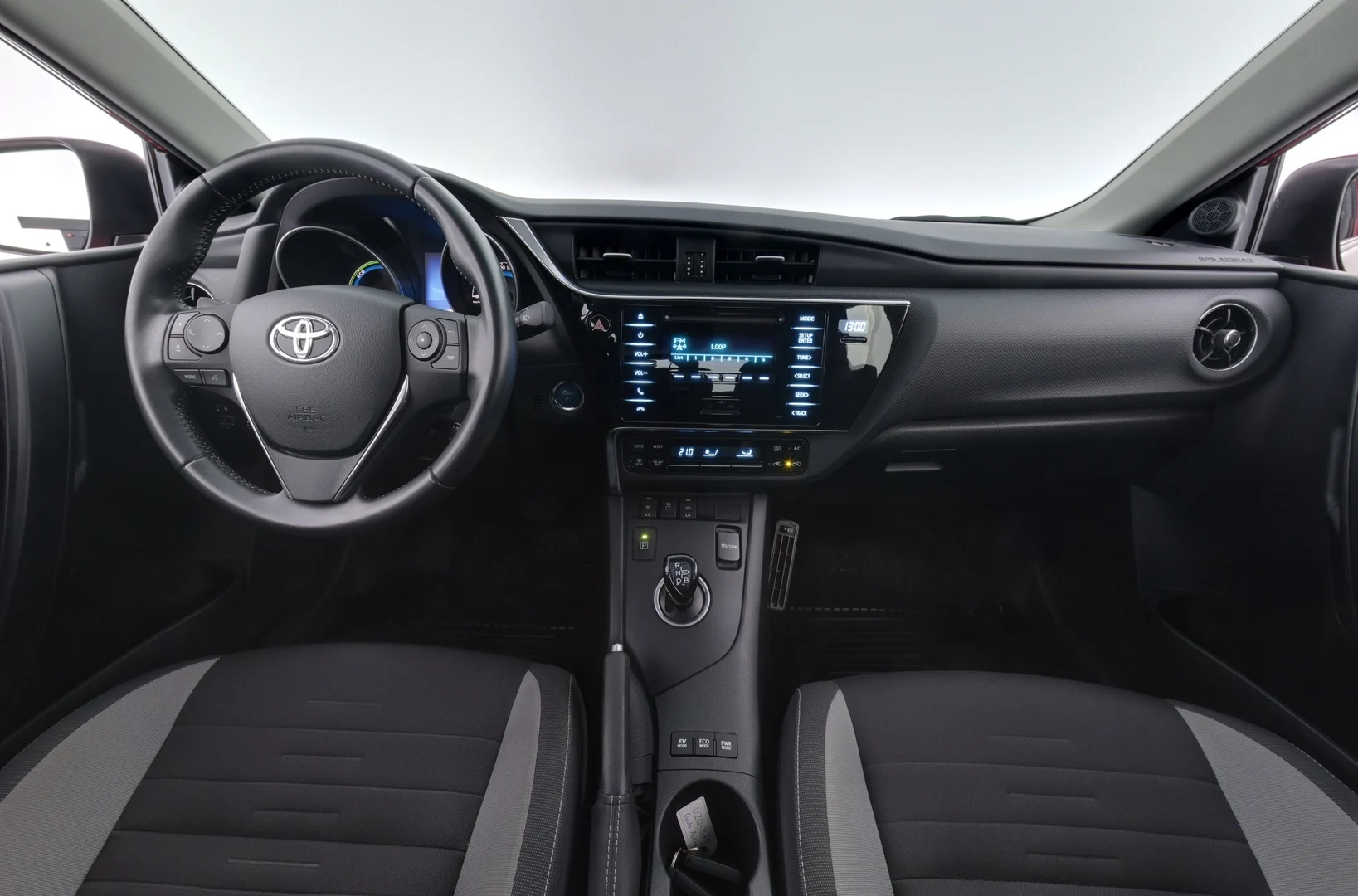 Car Image - 3YW6jIeCobeAV0lW4bbtxJ