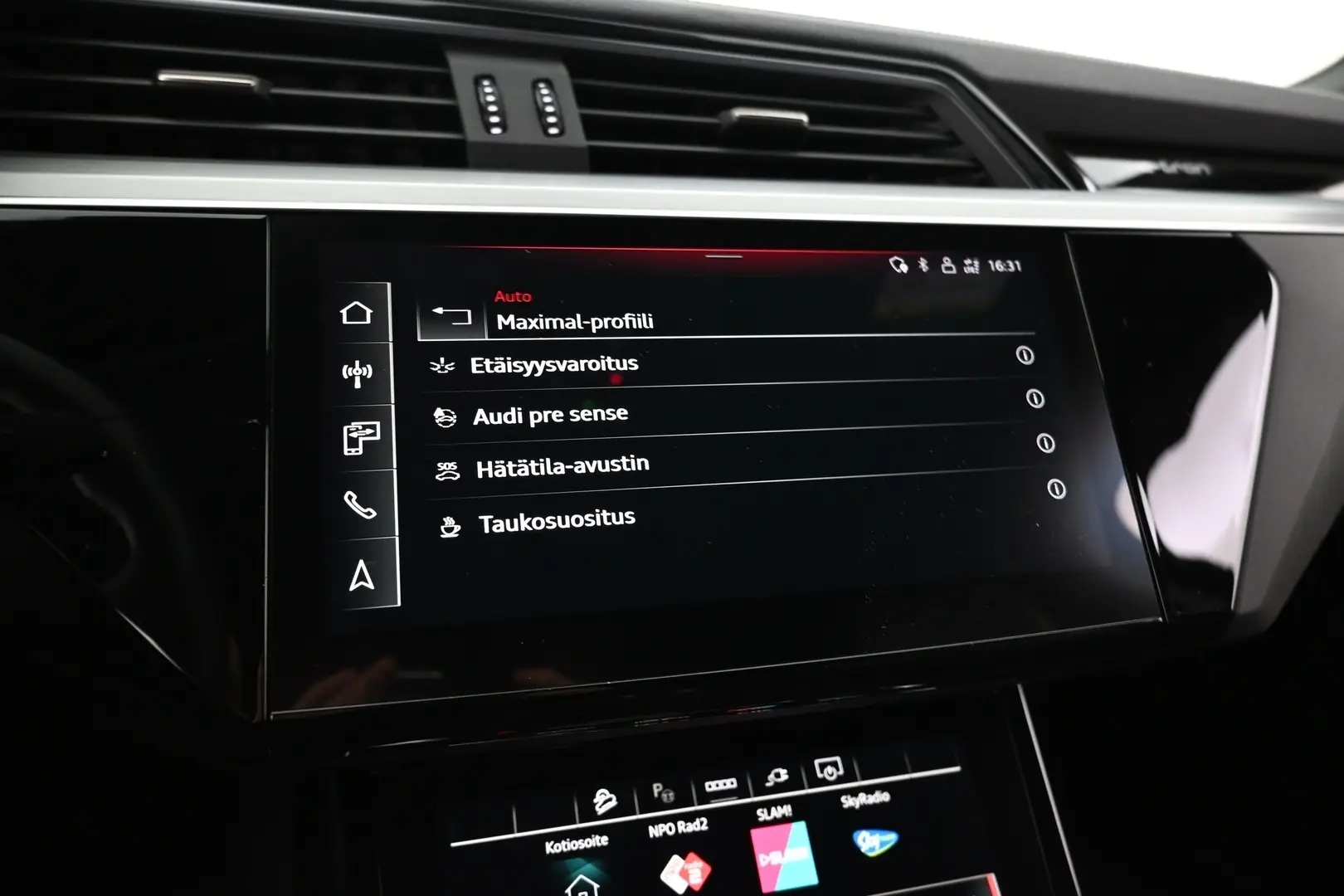 Car Image - G7NRYgIgJqqBdutQO3psc