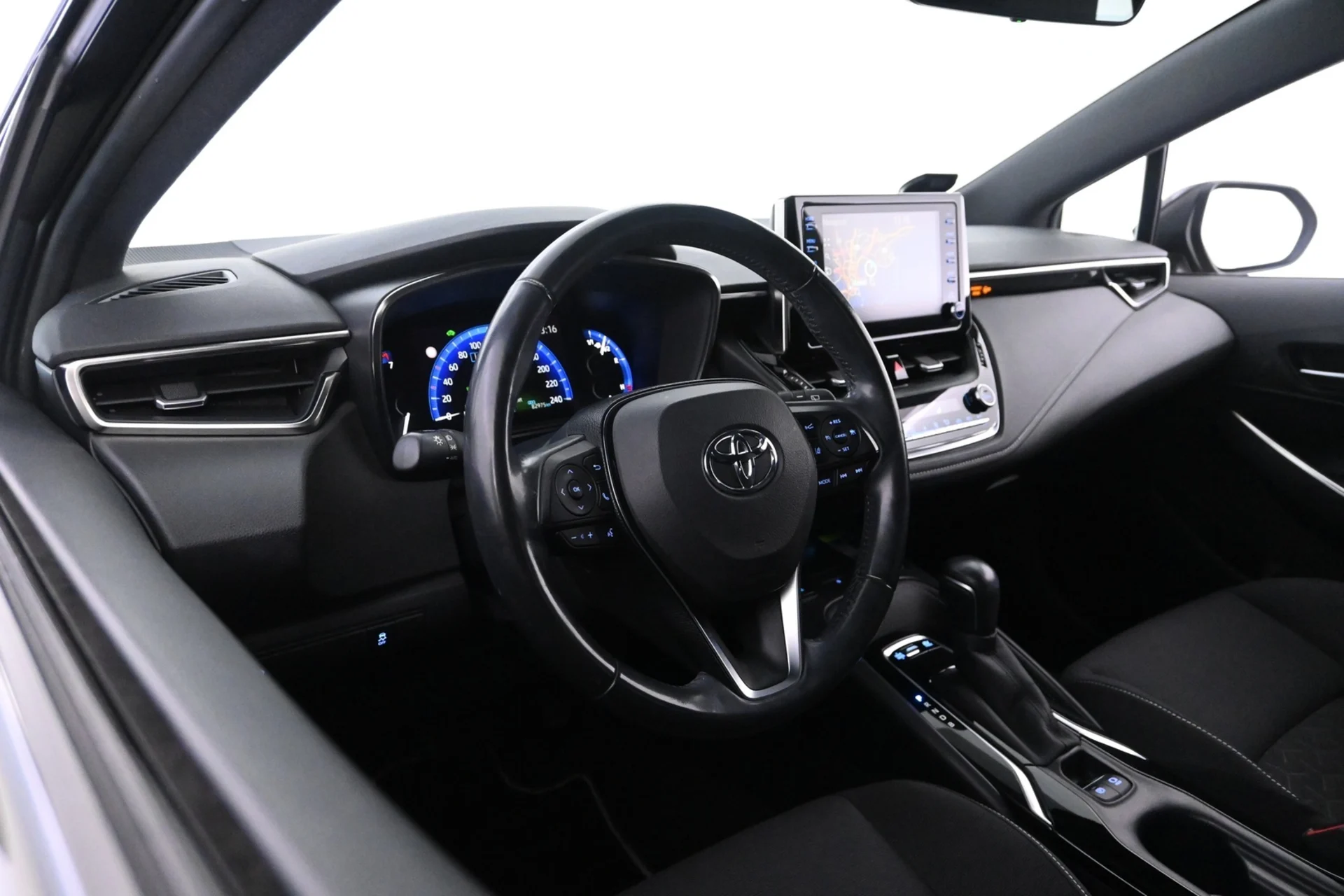 Car Image - 4efchPgBh3B0PKwiBlJhpX