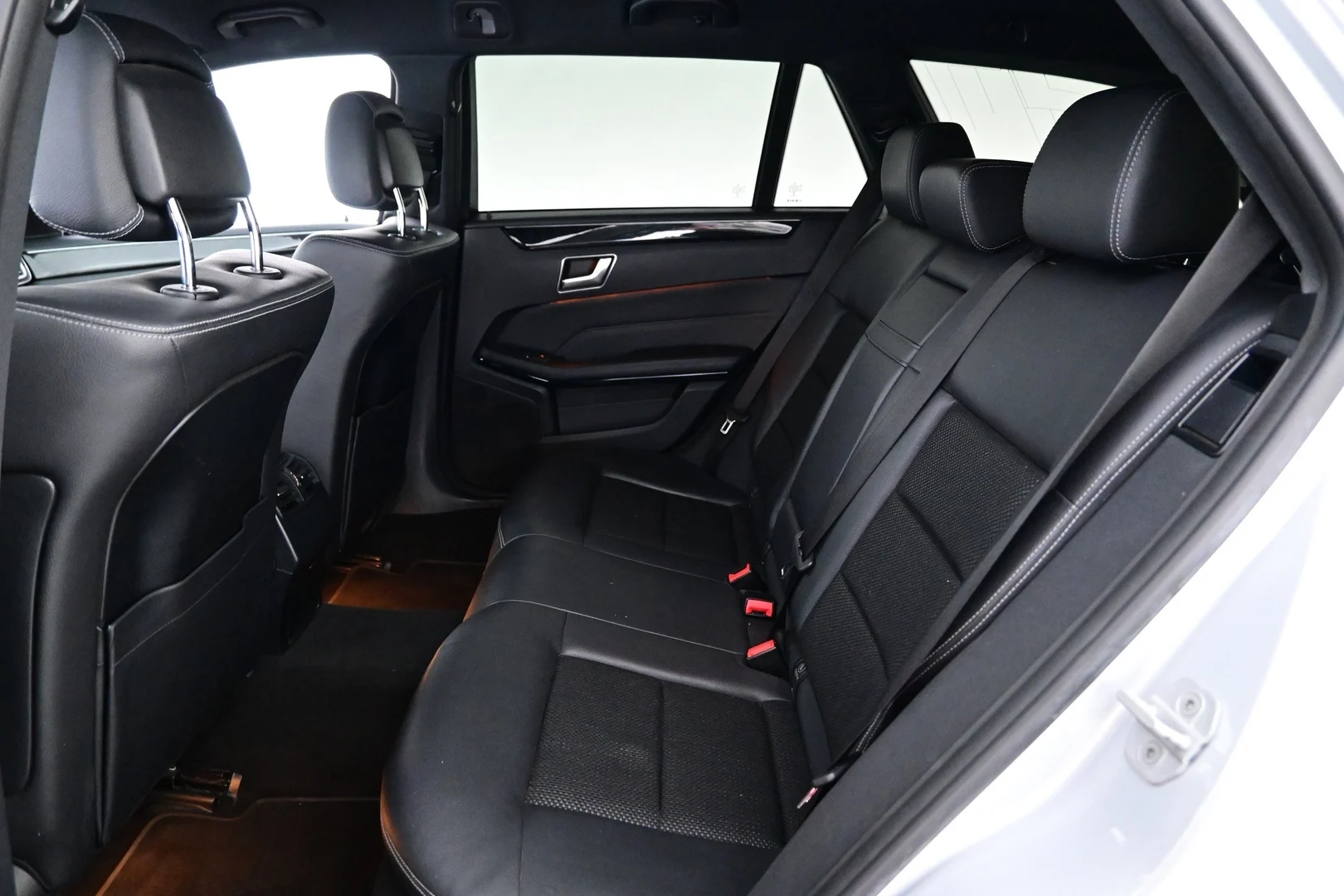 Car Image - 781cZX4Tl1mrHLtlcZ7Eg0