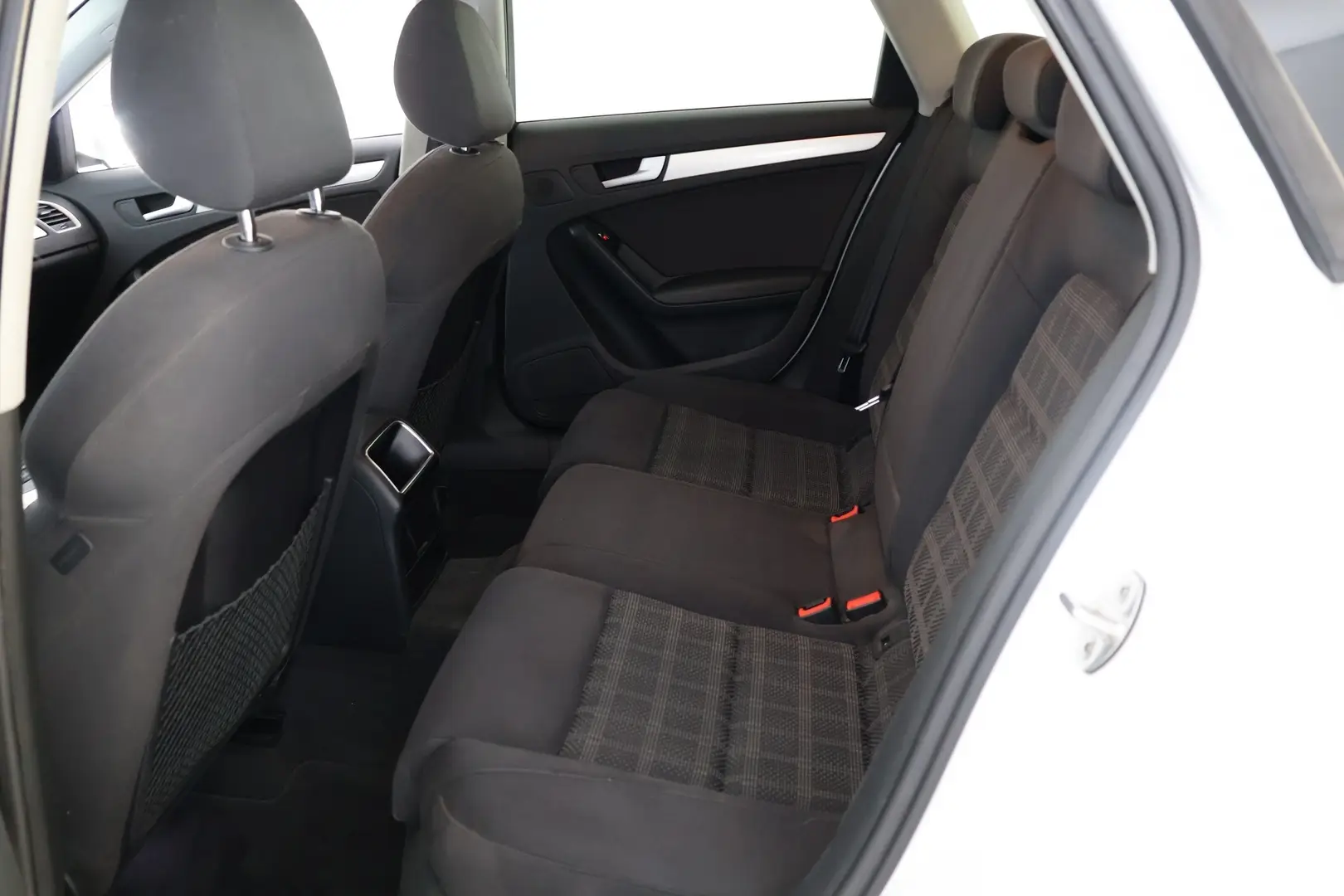 Car Image - 3ULgZZfMflr7hxIRCQtjzQ