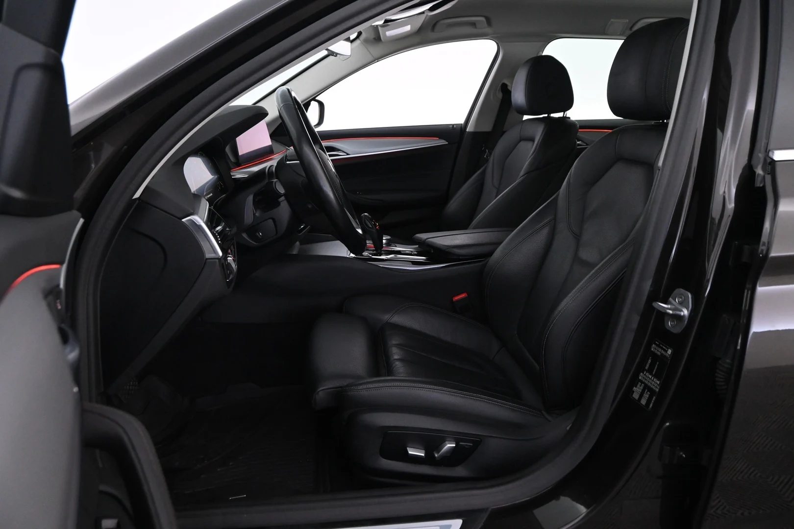 Car Image - 50DL81tsipBE1ETEUzu4PA