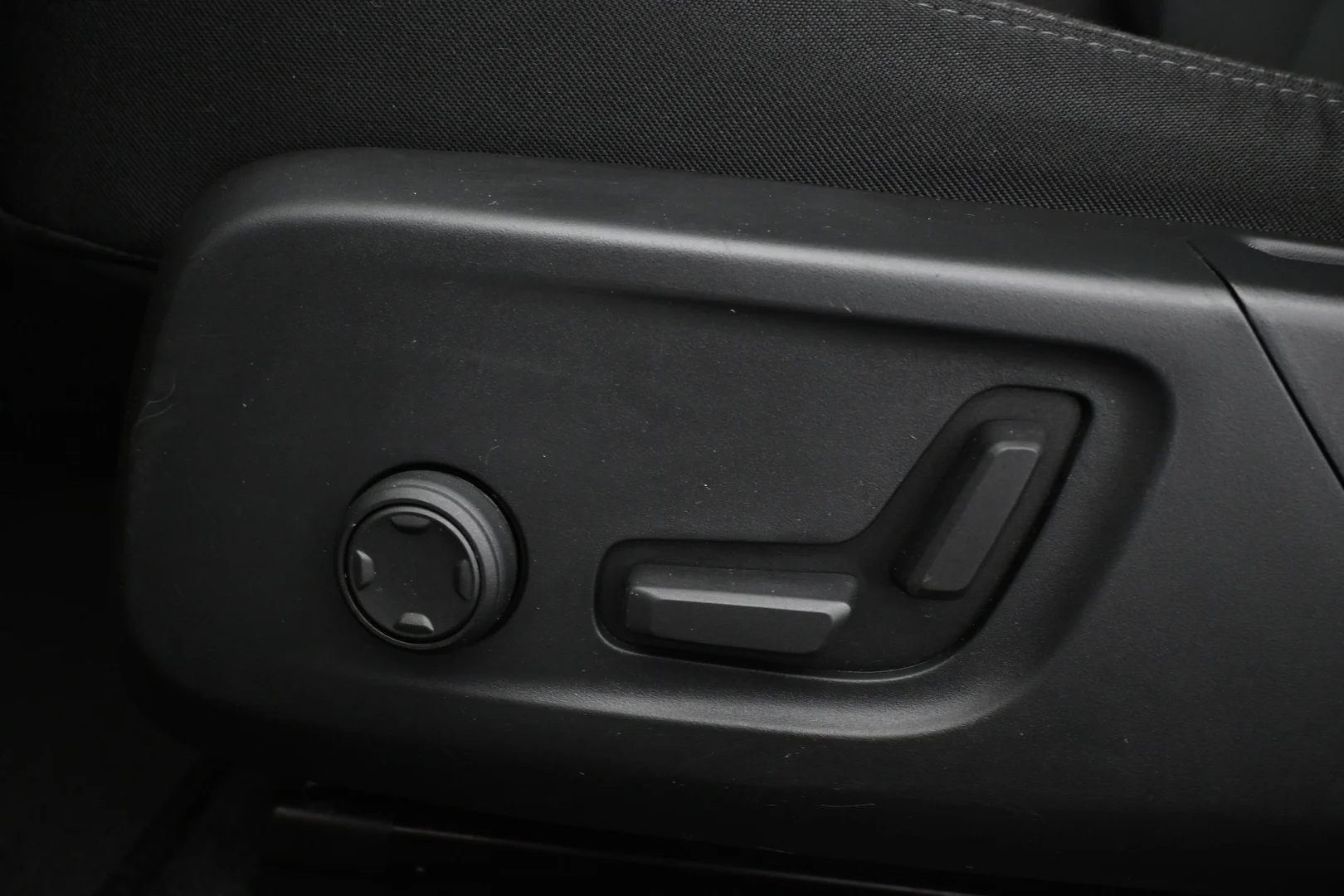 Car Image - 7L7oyKC0c70sXvT4ff7W2p