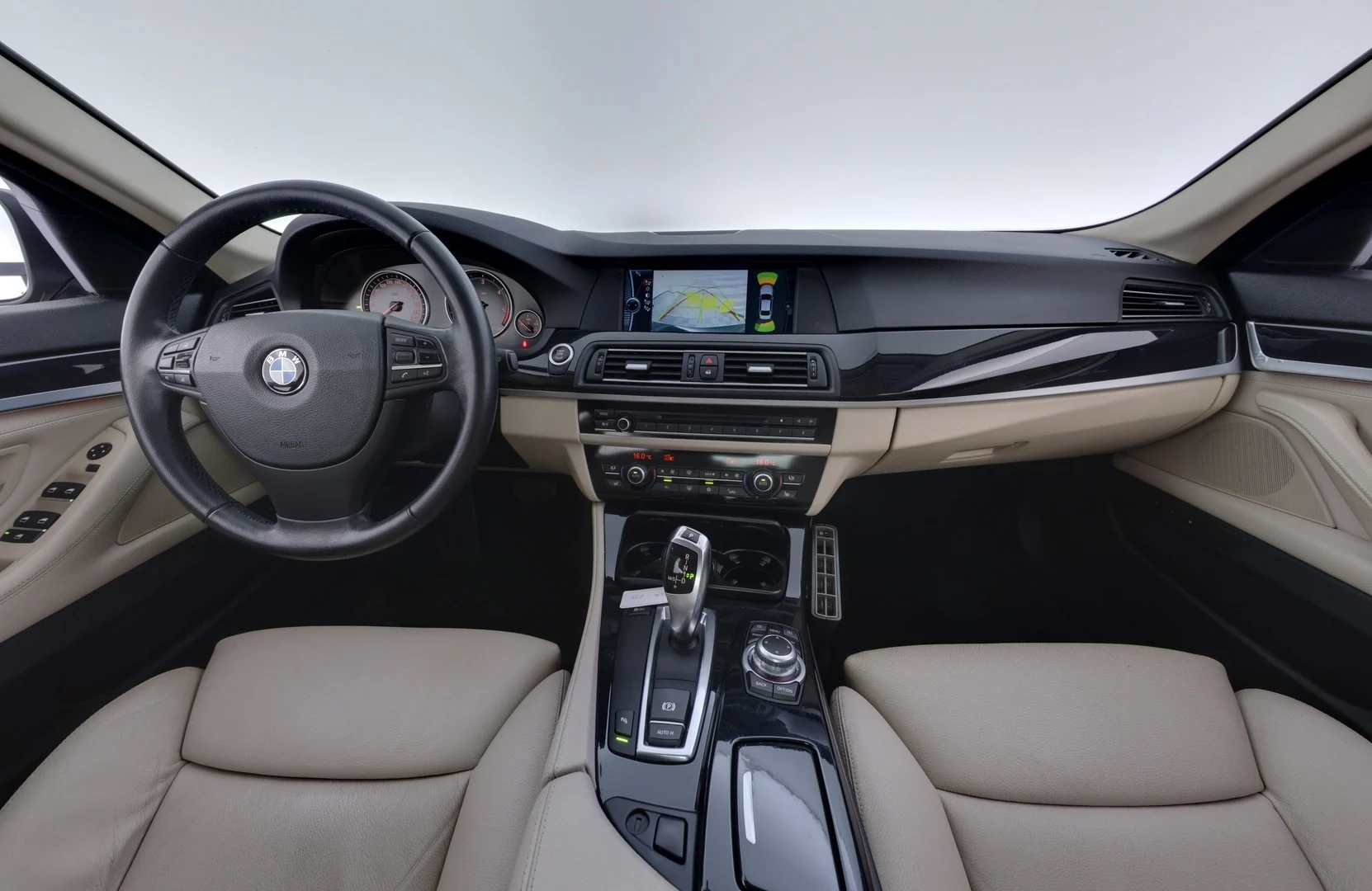 Car Image - uSJdN3hQxksJyTxFyt2OE
