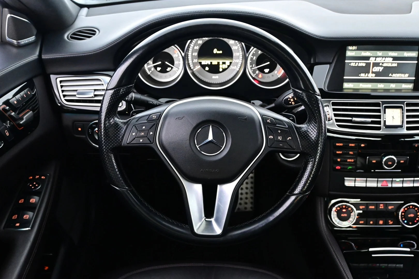 Car Image - 6b0WX662ddtRV9rFNVVjTb