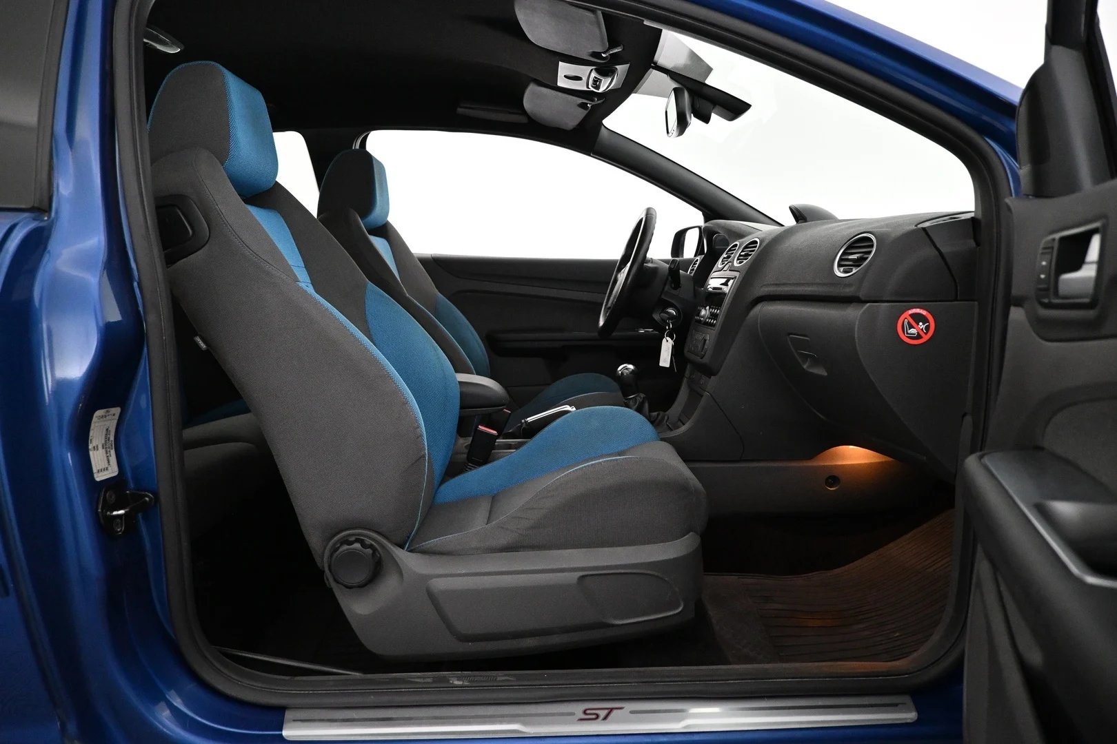 Car Image - 3H6ZQqAL7E9rEQfzlQnj2c