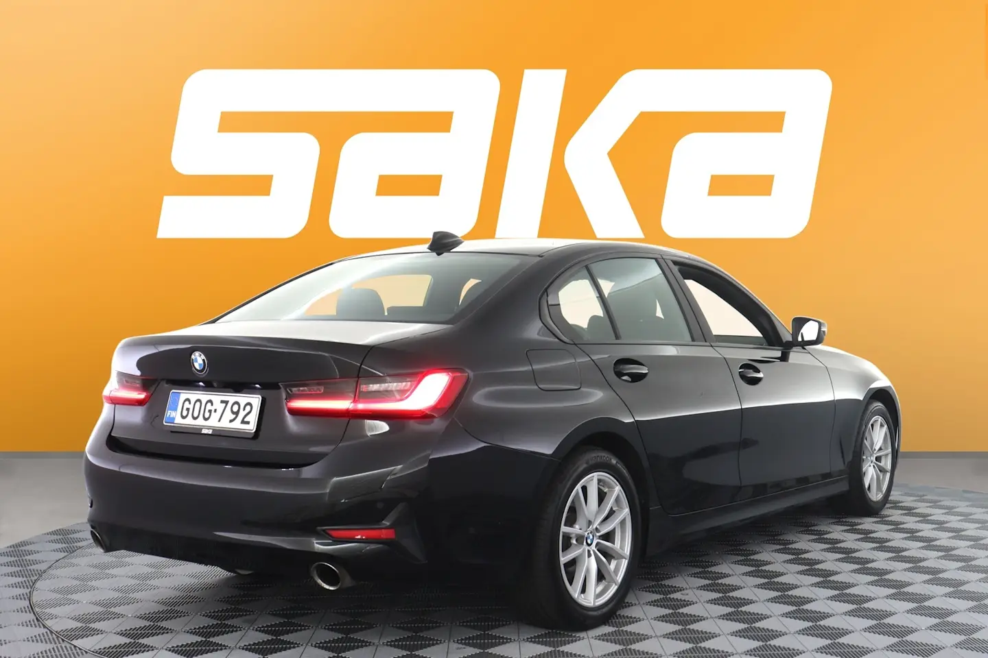 Car Image - oicI0oxzlmAR0Cd6Df4PG