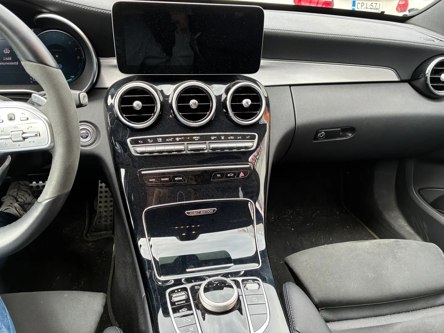 Car Image - 1A2MNhf4UsLumCU4rM2Egk