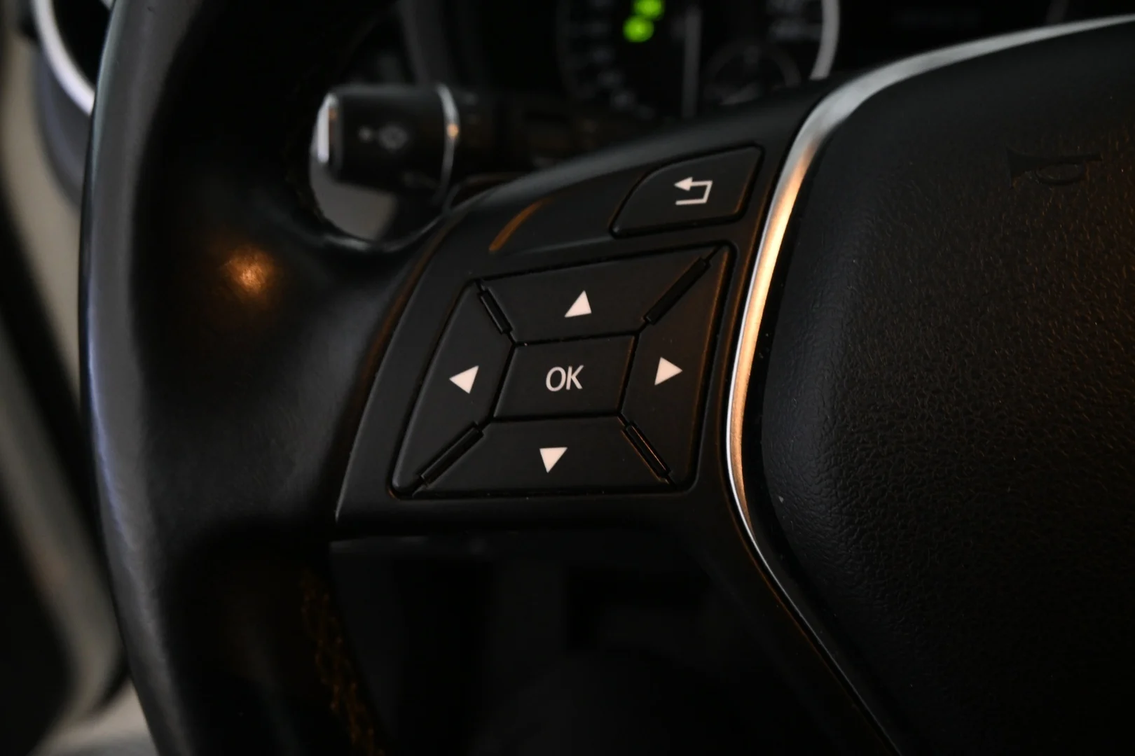 Car Image - 5vHztEgPy8s2gr4xpNGzbJ