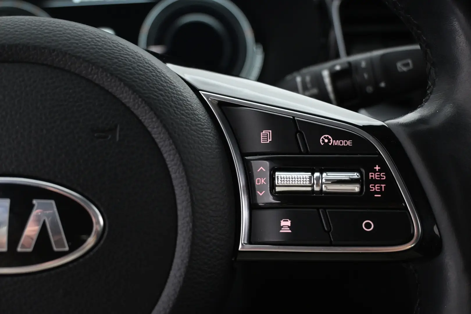 Car Image - 2UPOAuEwuul3RtR3RWdcyH