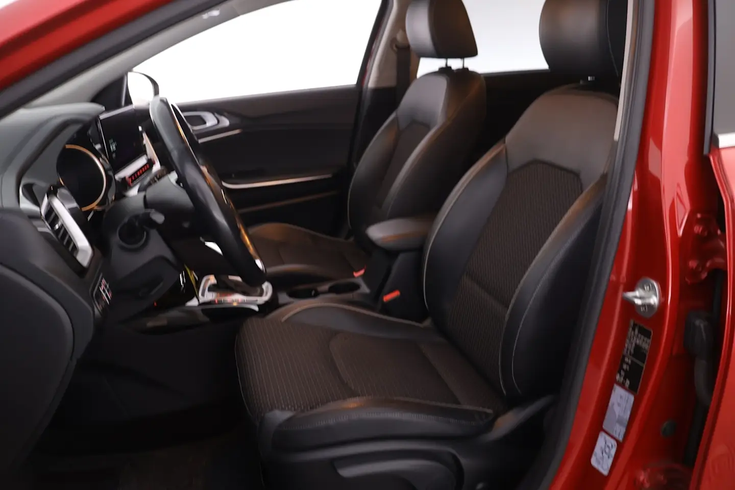 Car Image - 1jk19oNY2r3NslM0F3DXyp
