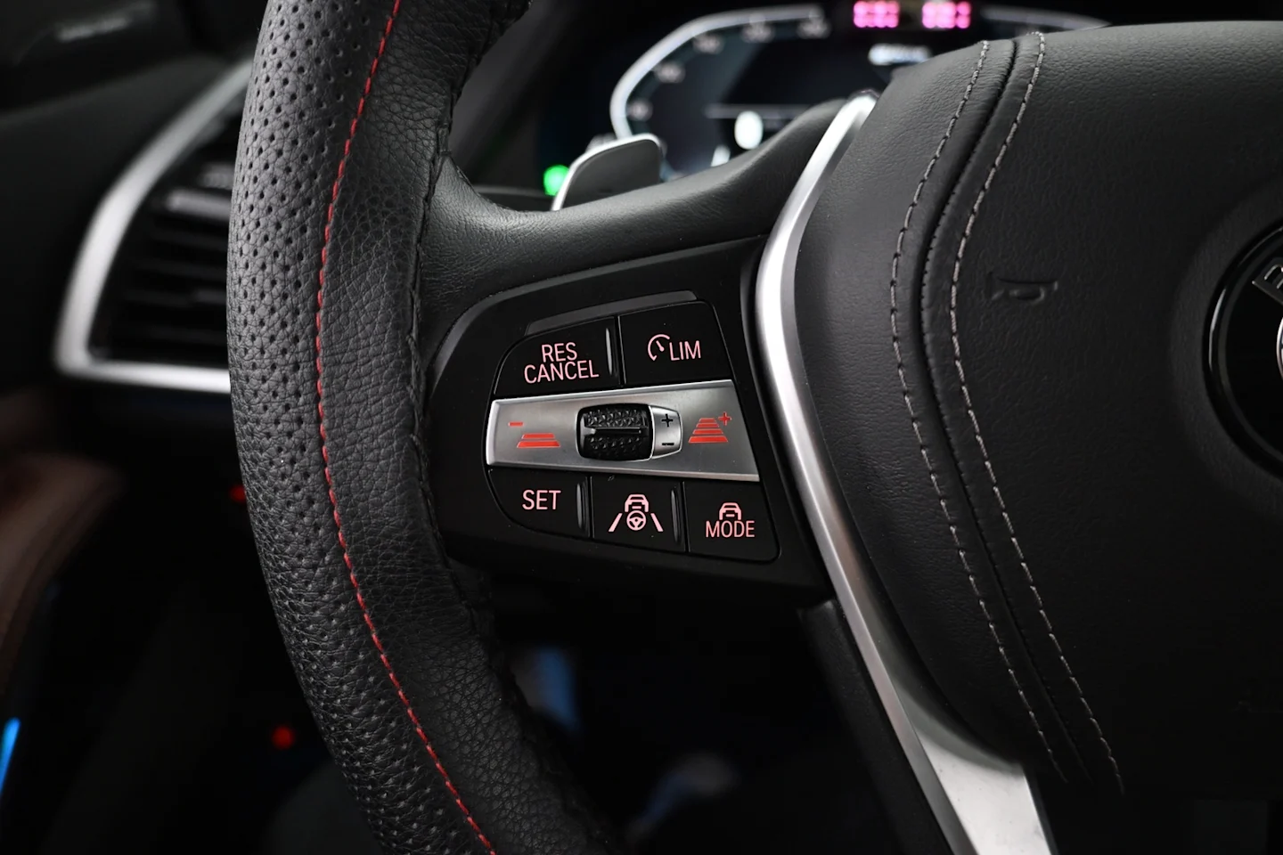 Car Image - 3V4n9qpLNR0aiH8ULeAHRT