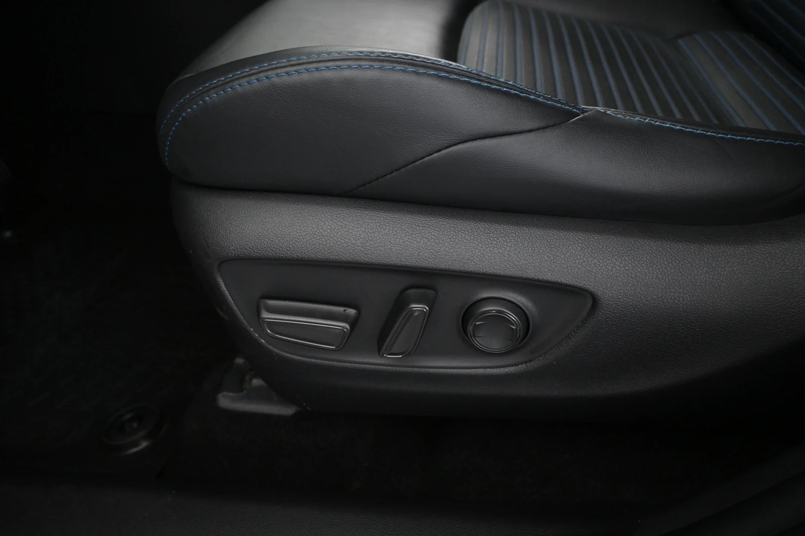 Car Image - nRBMsc4Tb6JizG8YQmHqU