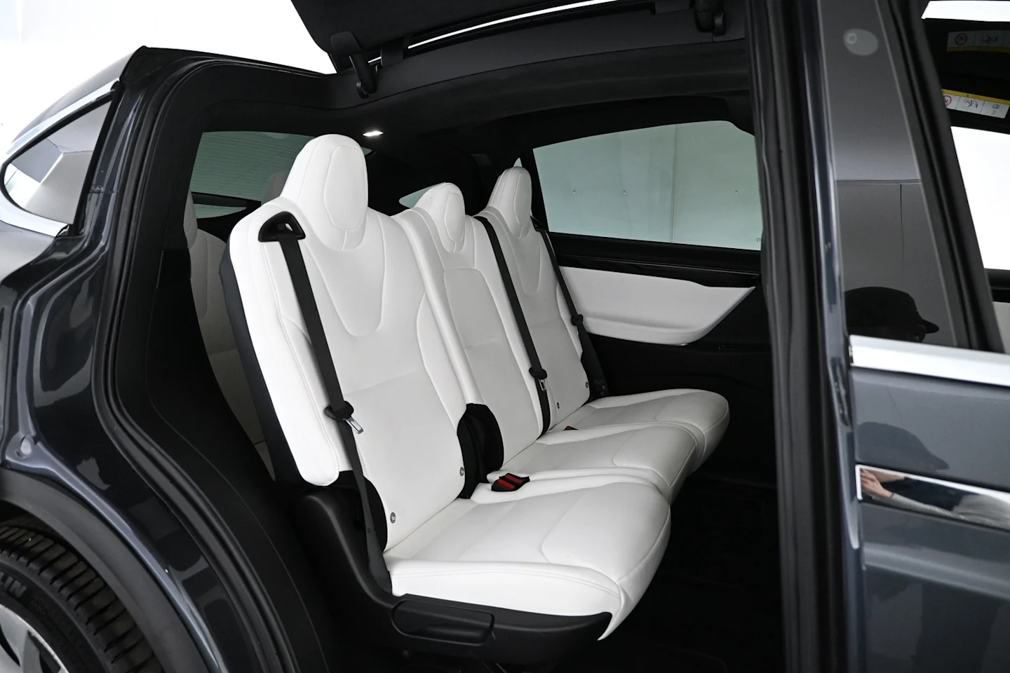 Car Image - 6wgkmkXncPQ3AyYF47vQZf