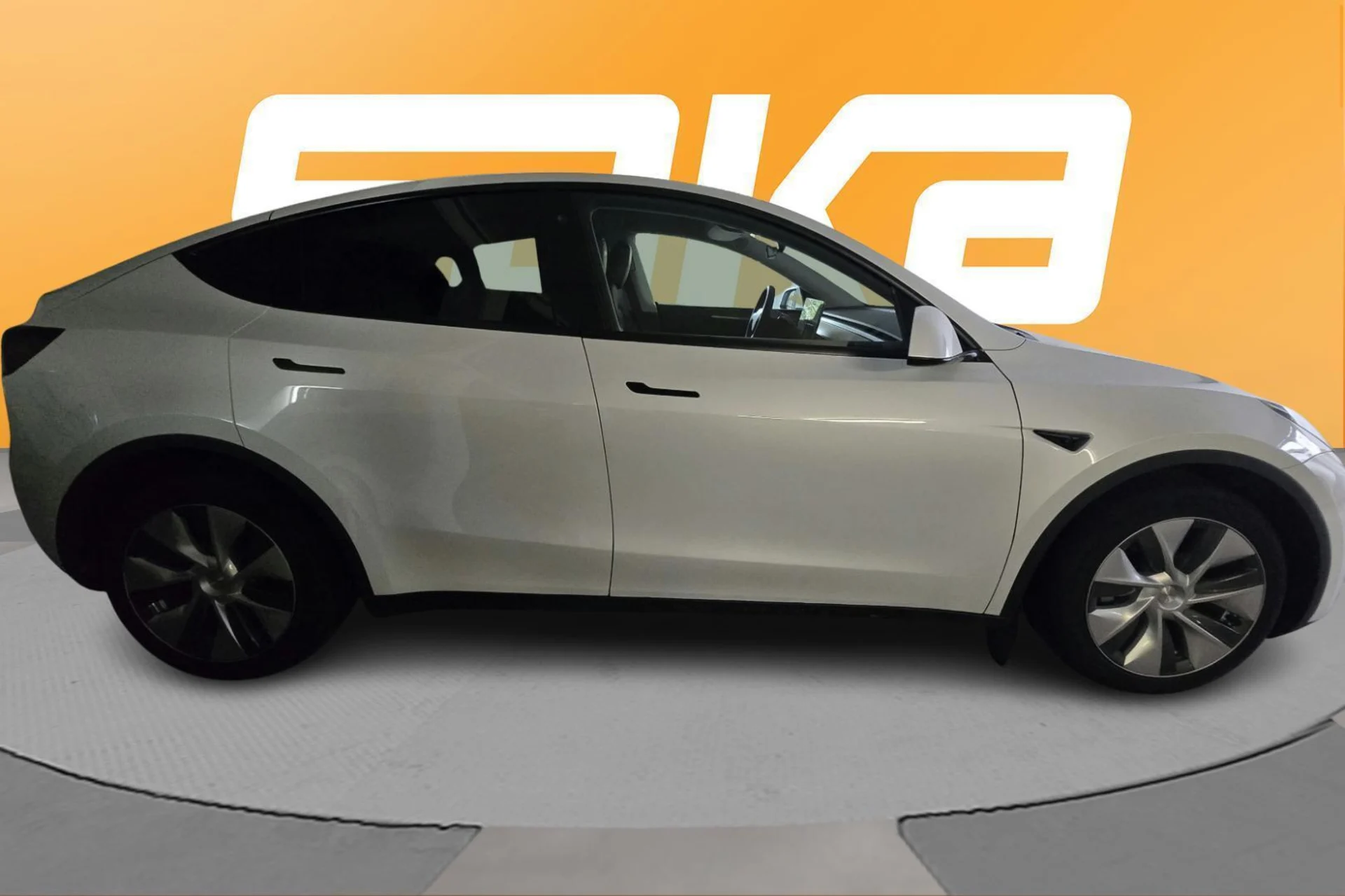Car Image - 798QfL4EiTwxP1MQD2Yptx