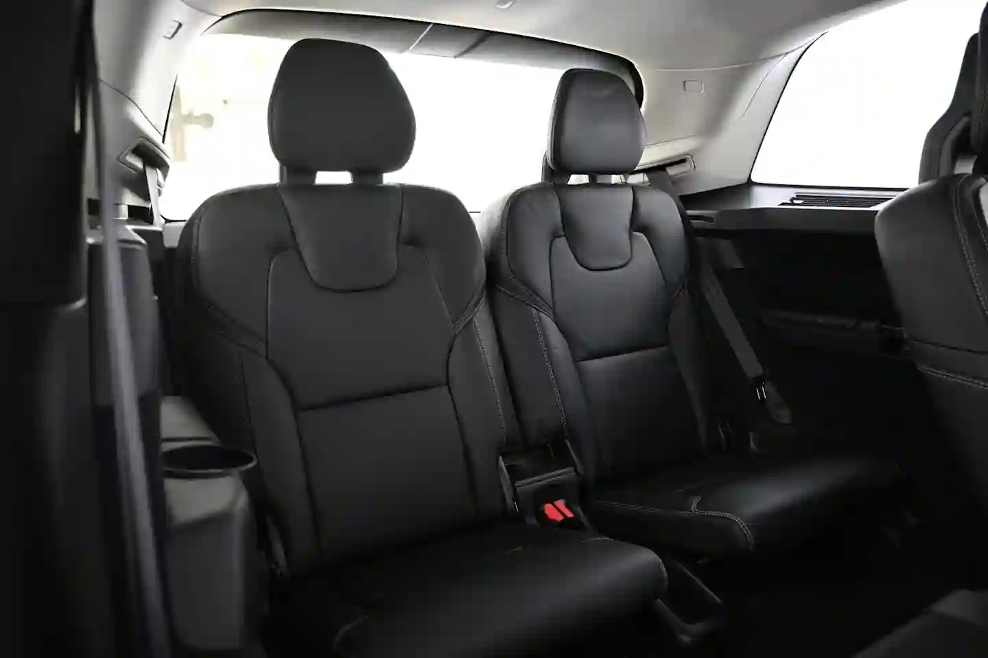 Car Image - 4TSSilqVPzvHXKbhyNBVWJ