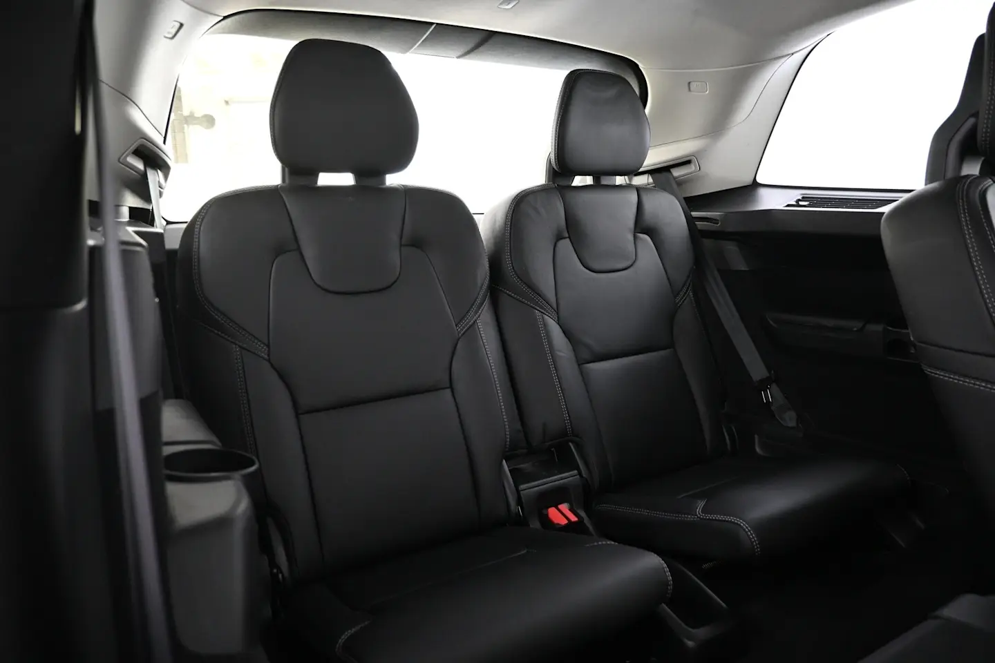 Car Image - 4TSSilqVPzvHXKbhyNBVWJ