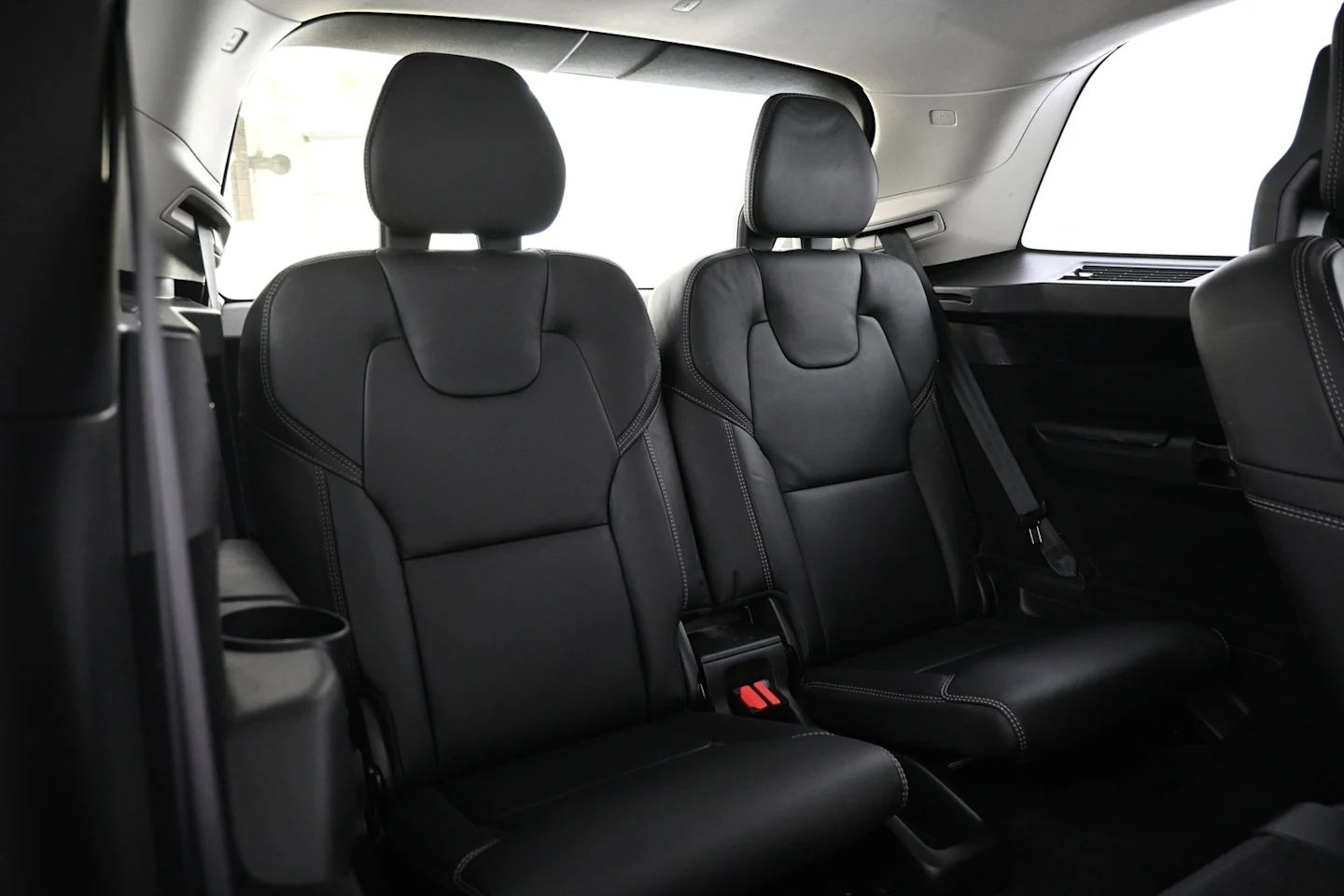 Car Image - 4TSSilqVPzvHXKbhyNBVWJ