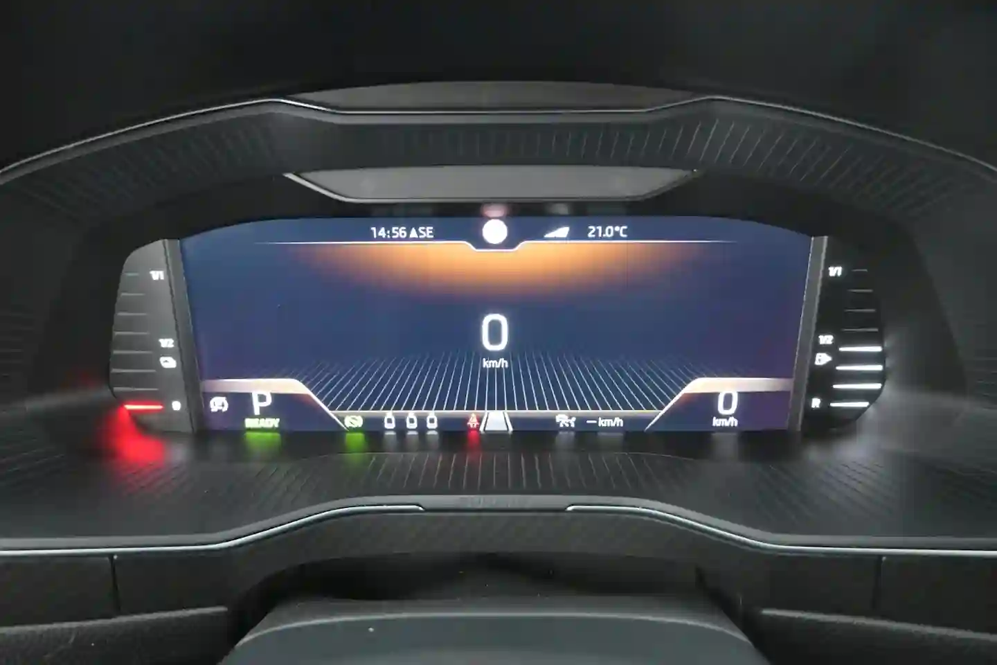 Car Image - 5P0LnYXkrEtlGct9WYMtRX
