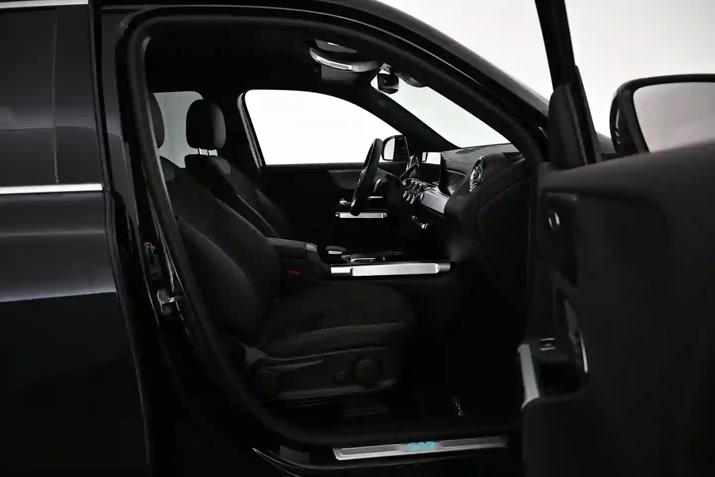 Car Image - 16hDUevv5ckY0itYuxXqwL