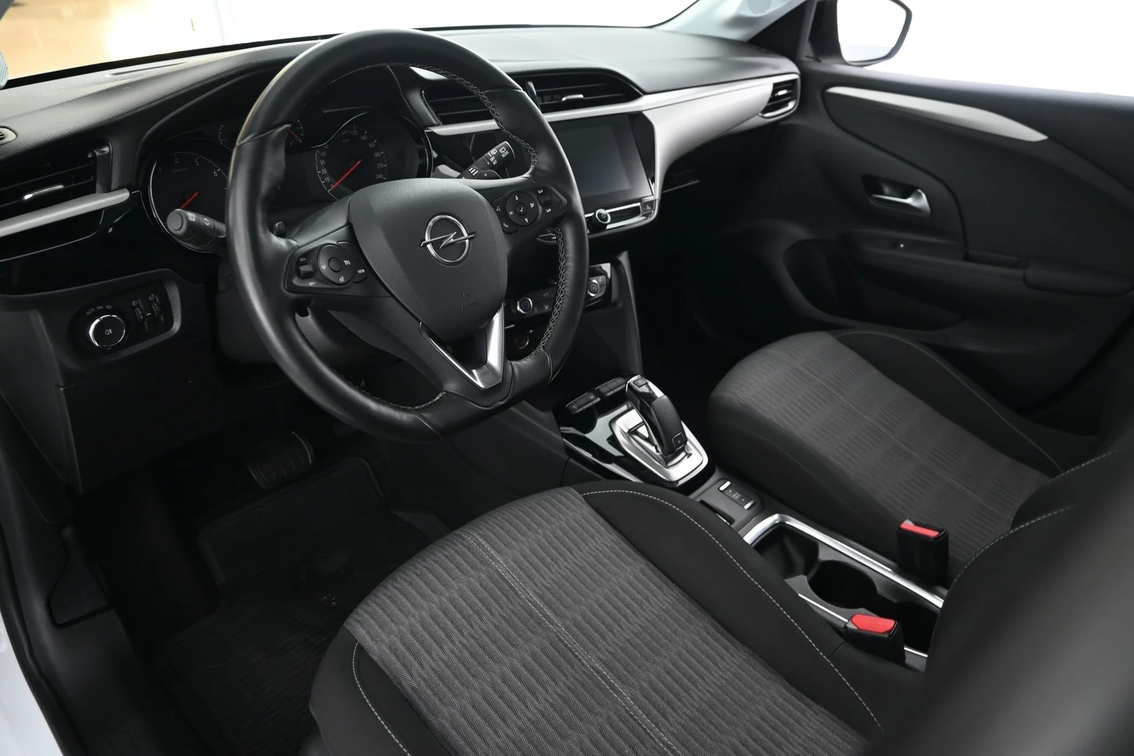 Car Image - 6XRCvDJQ3yXk7pcYtzrutk