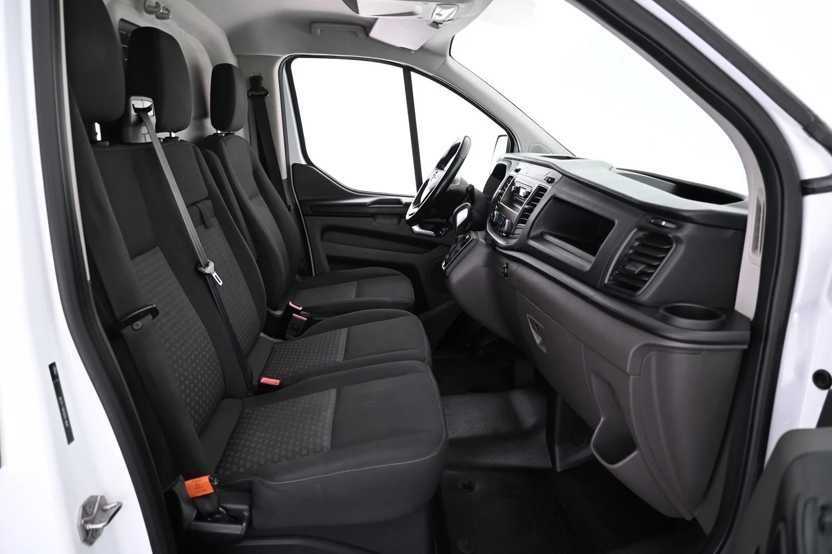Car Image - 6TUemu2YPRcNSKUl0LY8O5