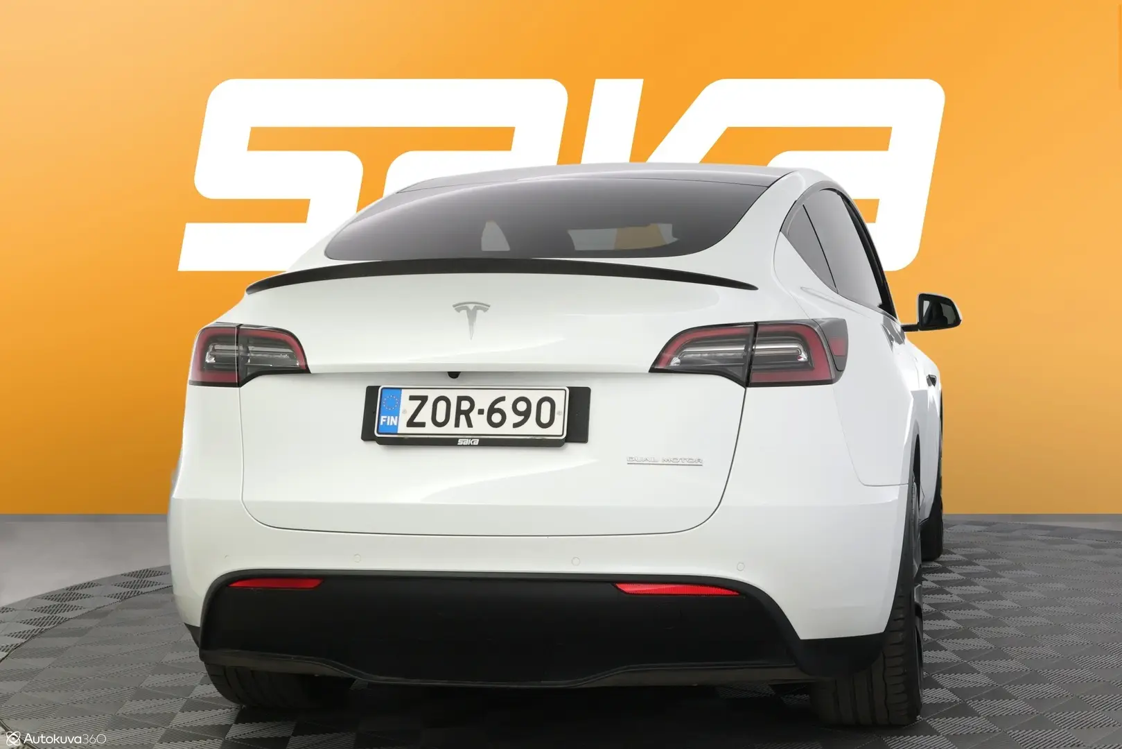 Car Image - 26QIHXxfAS2j7hhXYjdmwi