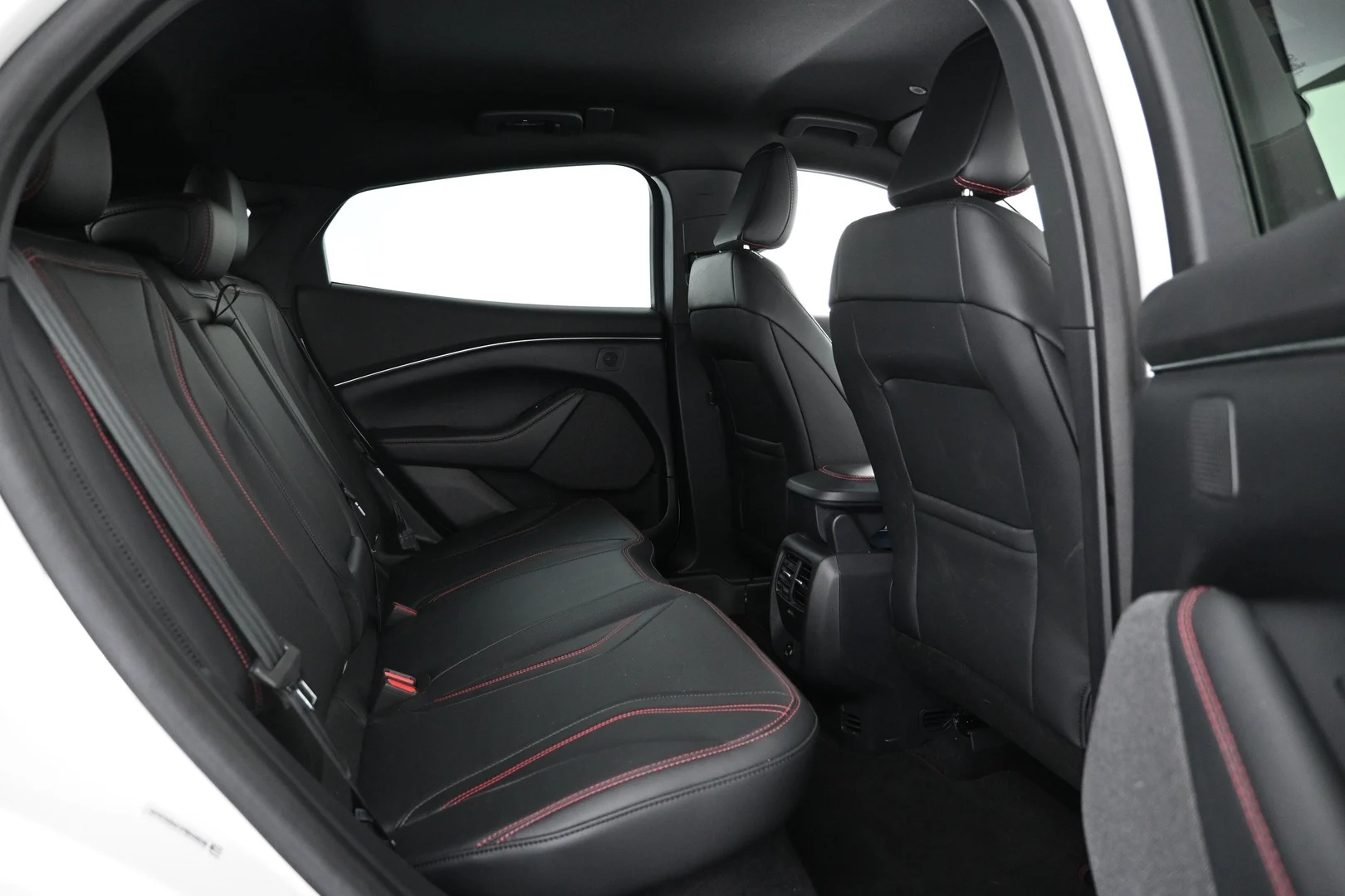Car Image - 5thKNZfn6MFzLohBMtrvju