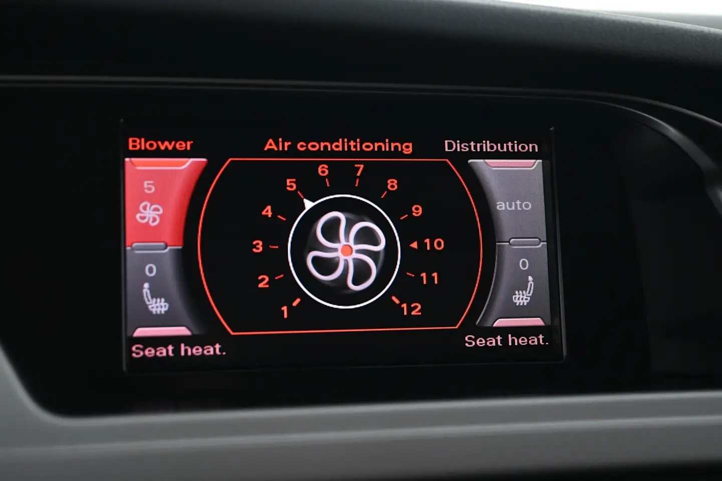 Car Image - 561F9ahaCLZVNw4qhr1Krc