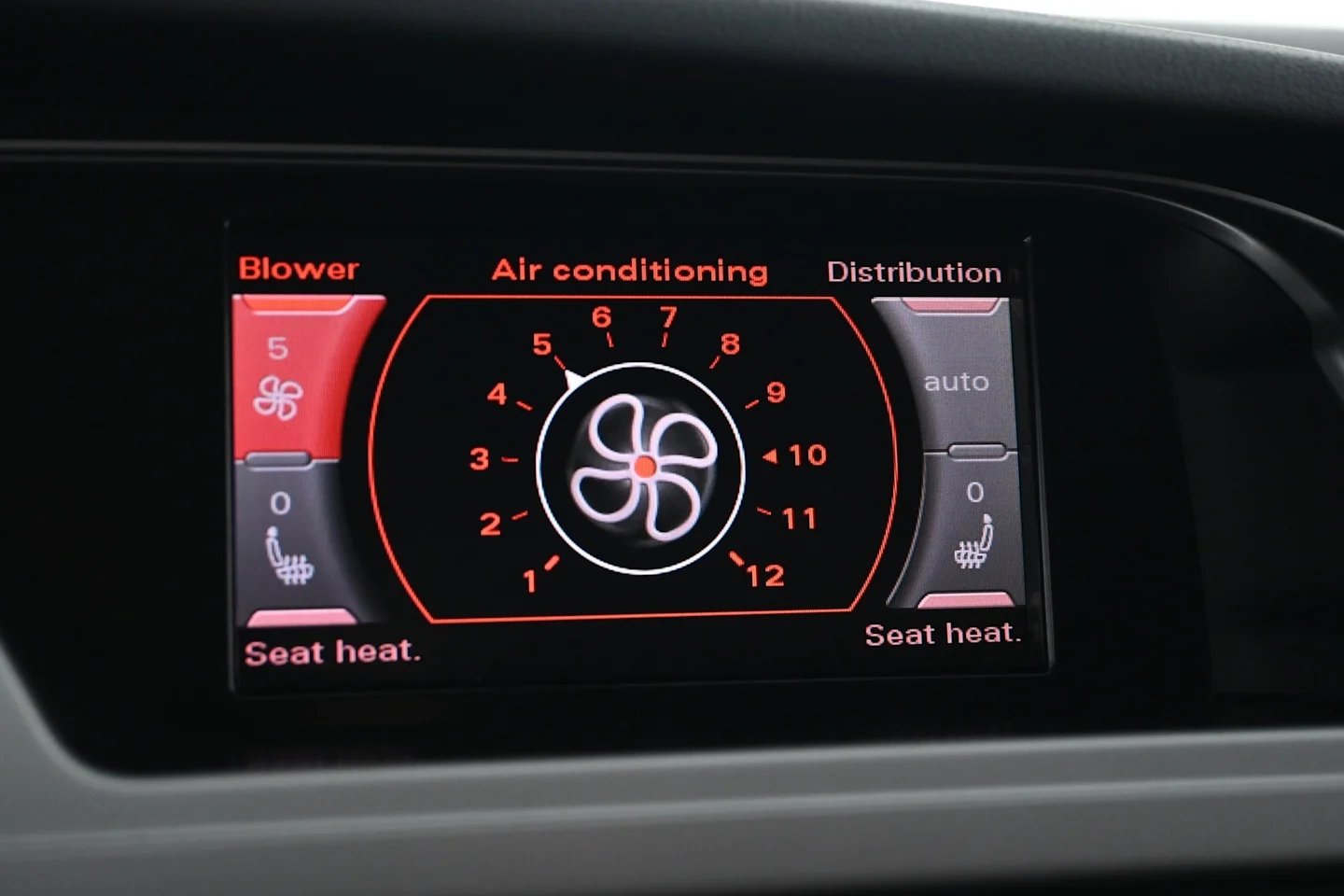 Car Image - 561F9ahaCLZVNw4qhr1Krc