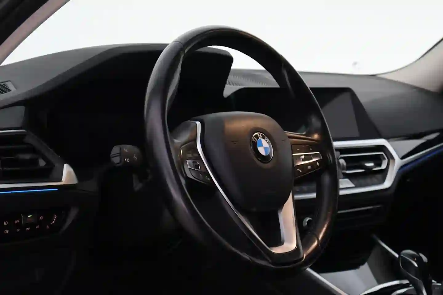 Car Image - 5IZbfjPUPaMOivnEFqyLEX