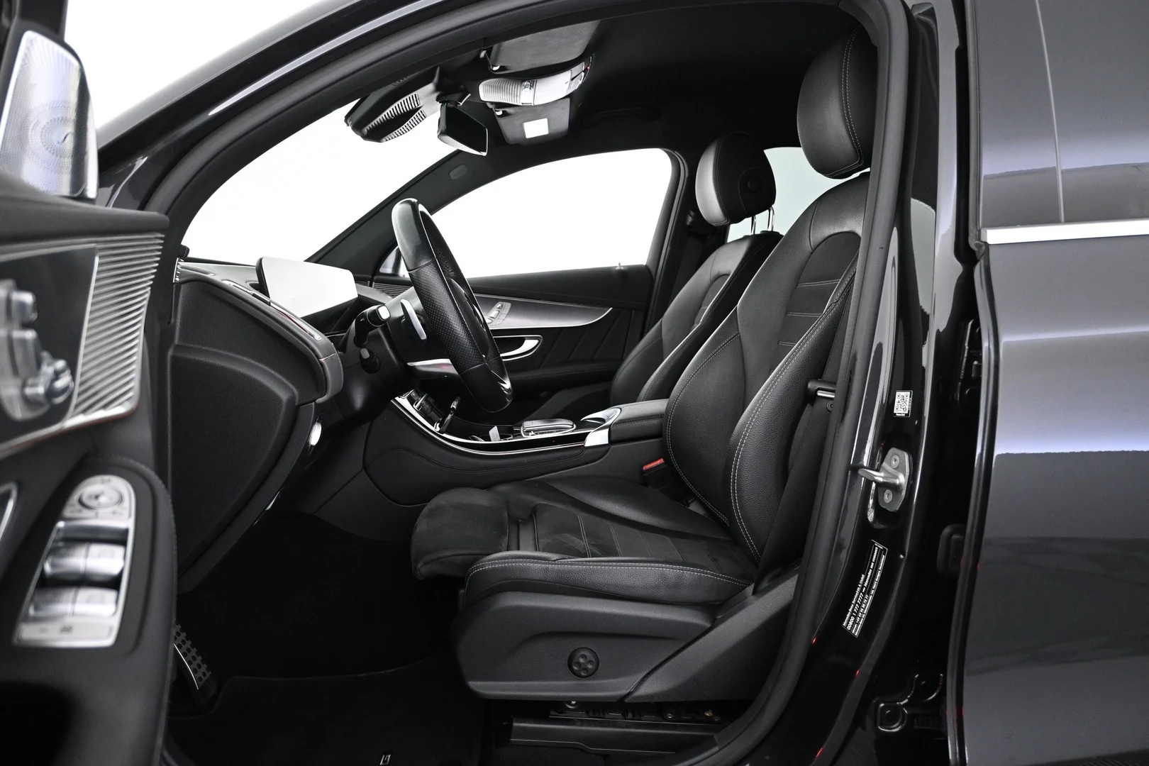 Car Image - 7c3sYkwmjVOgTrFe7pRSt8