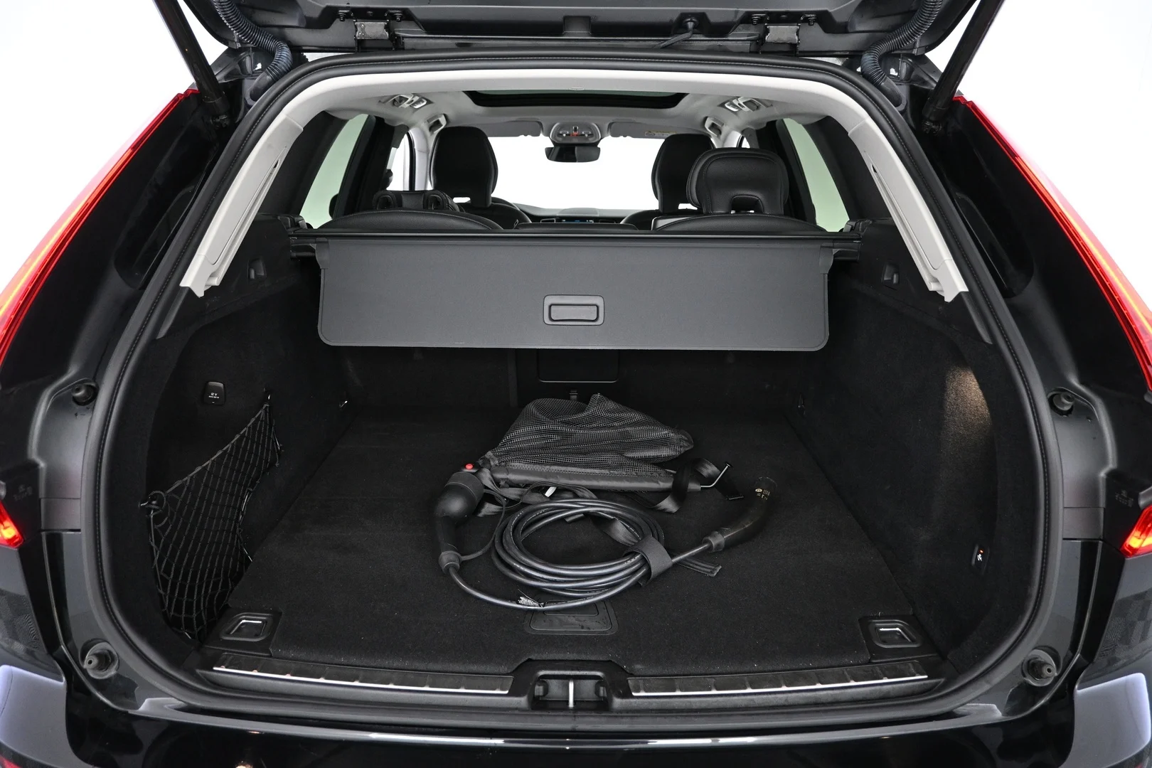 Car Image - 1D32nQ0jdGjSHnH6Hv4Arr