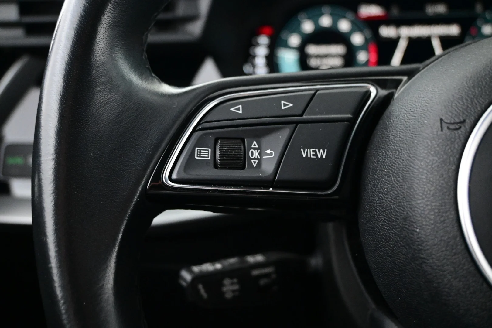 Car Image - 4Yiss8GoI2kgI9dZPDs0Nu