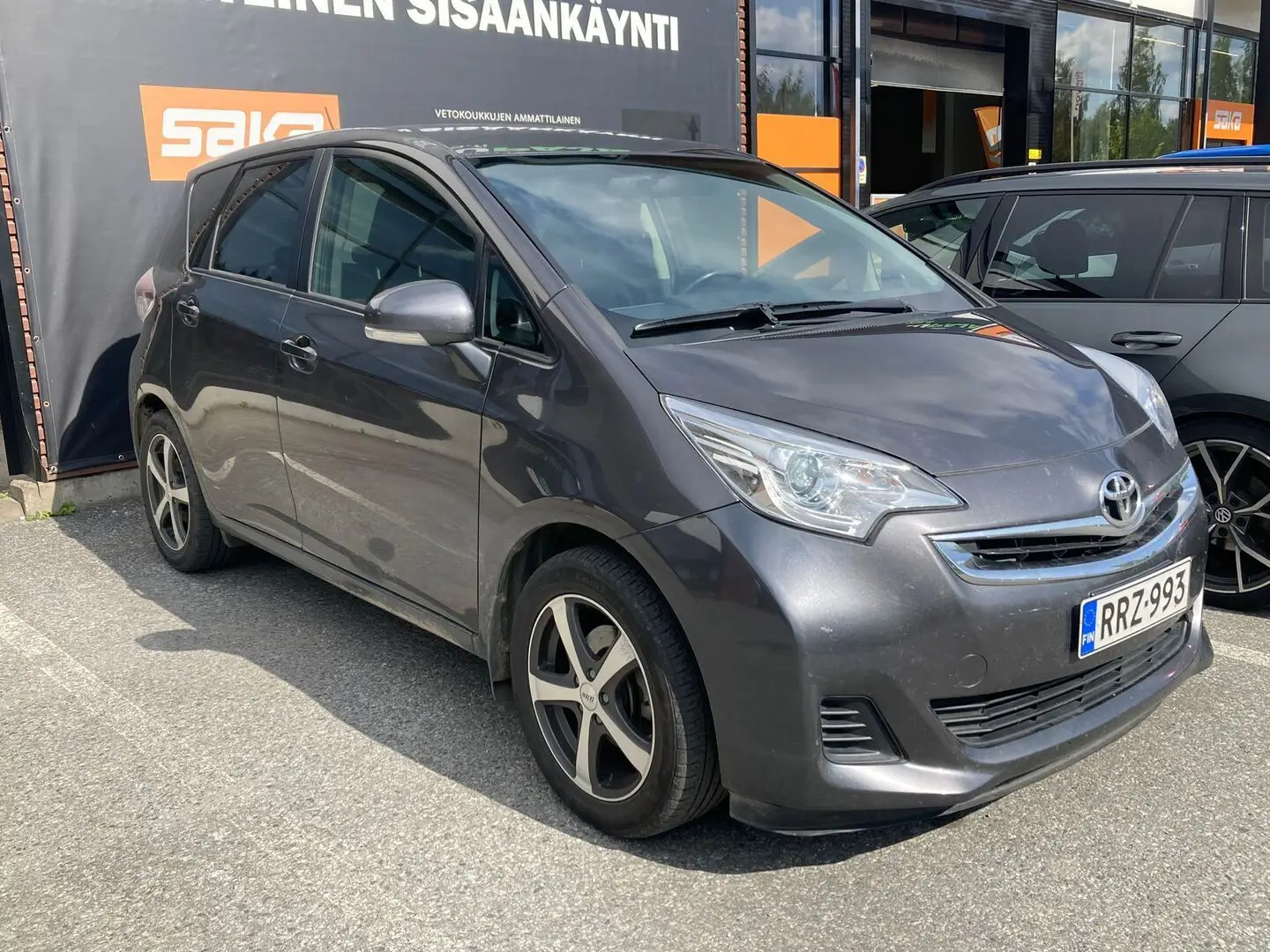 Car Image - 4BD1t5ANEzWoWHZIOKznO3