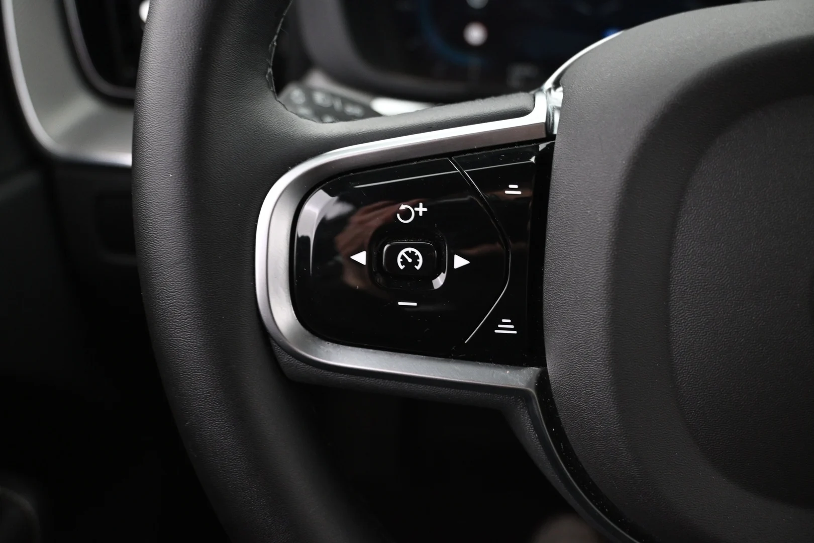 Car Image - 3F3bcpxmFnjolCL2mA46uL