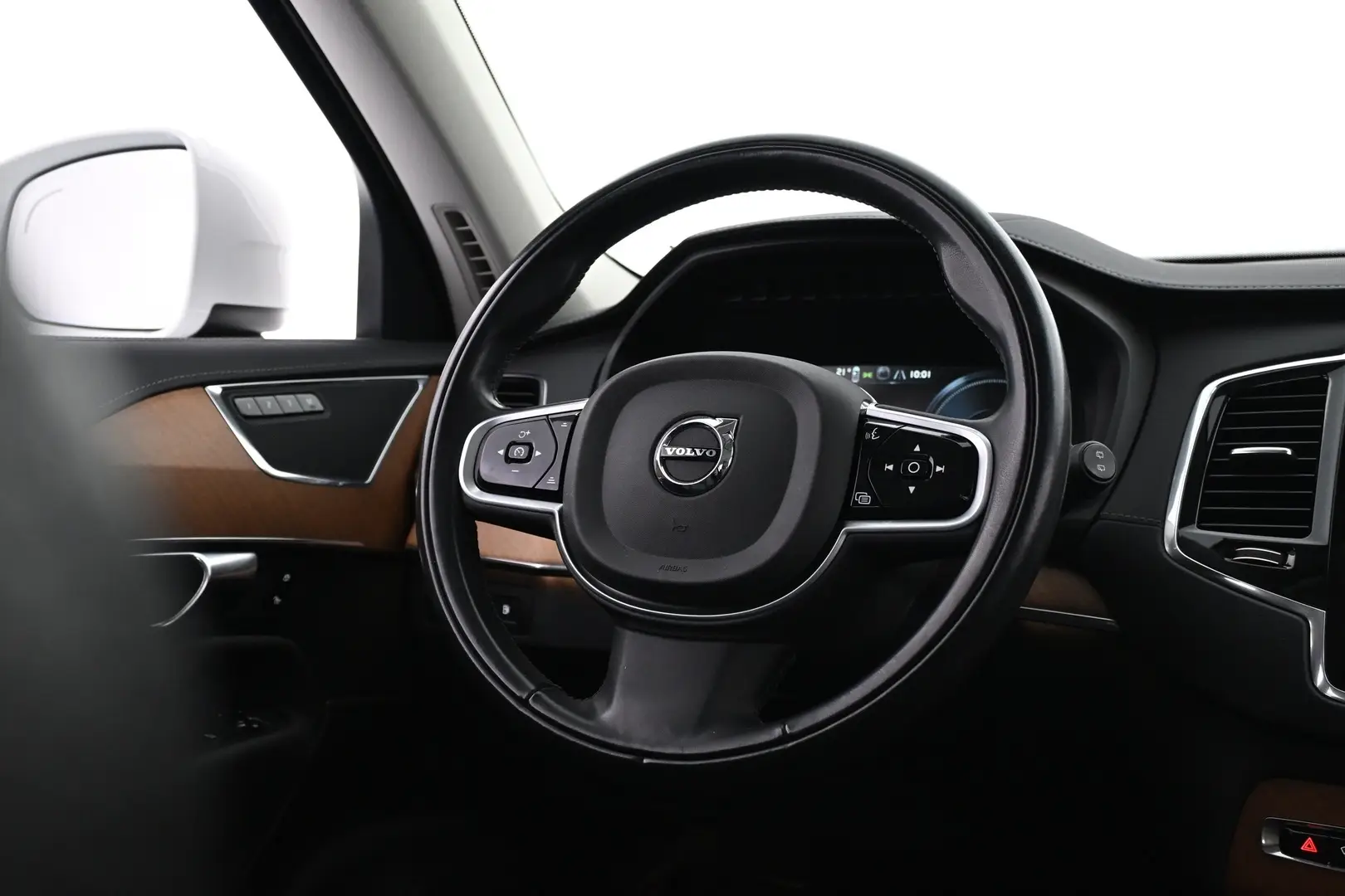 Car Image - 5qyLj4gXbXmKGYMWqBGLkk