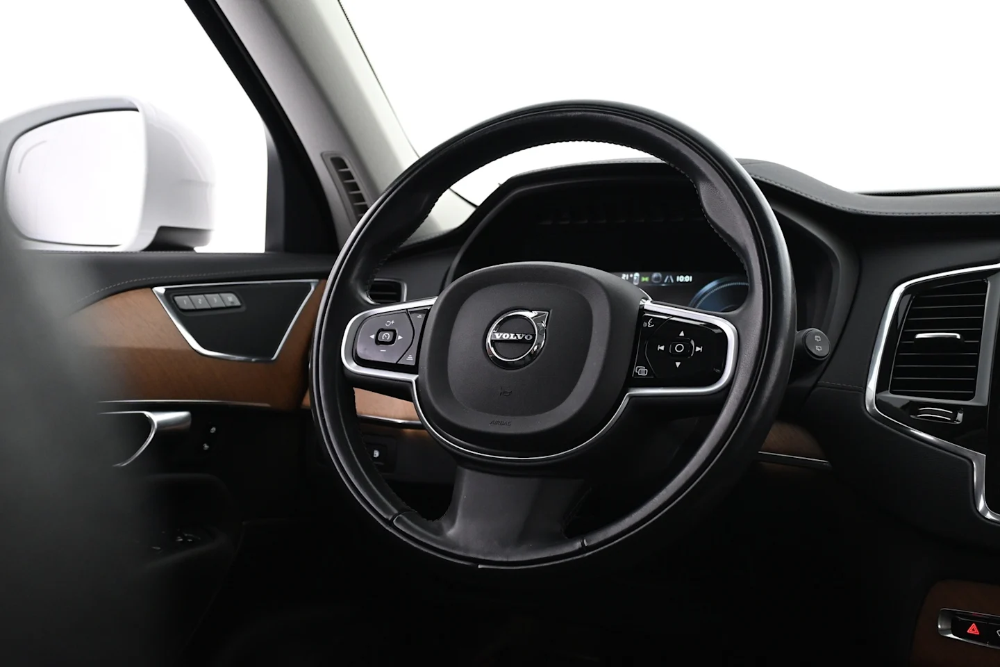 Car Image - 5qyLj4gXbXmKGYMWqBGLkk