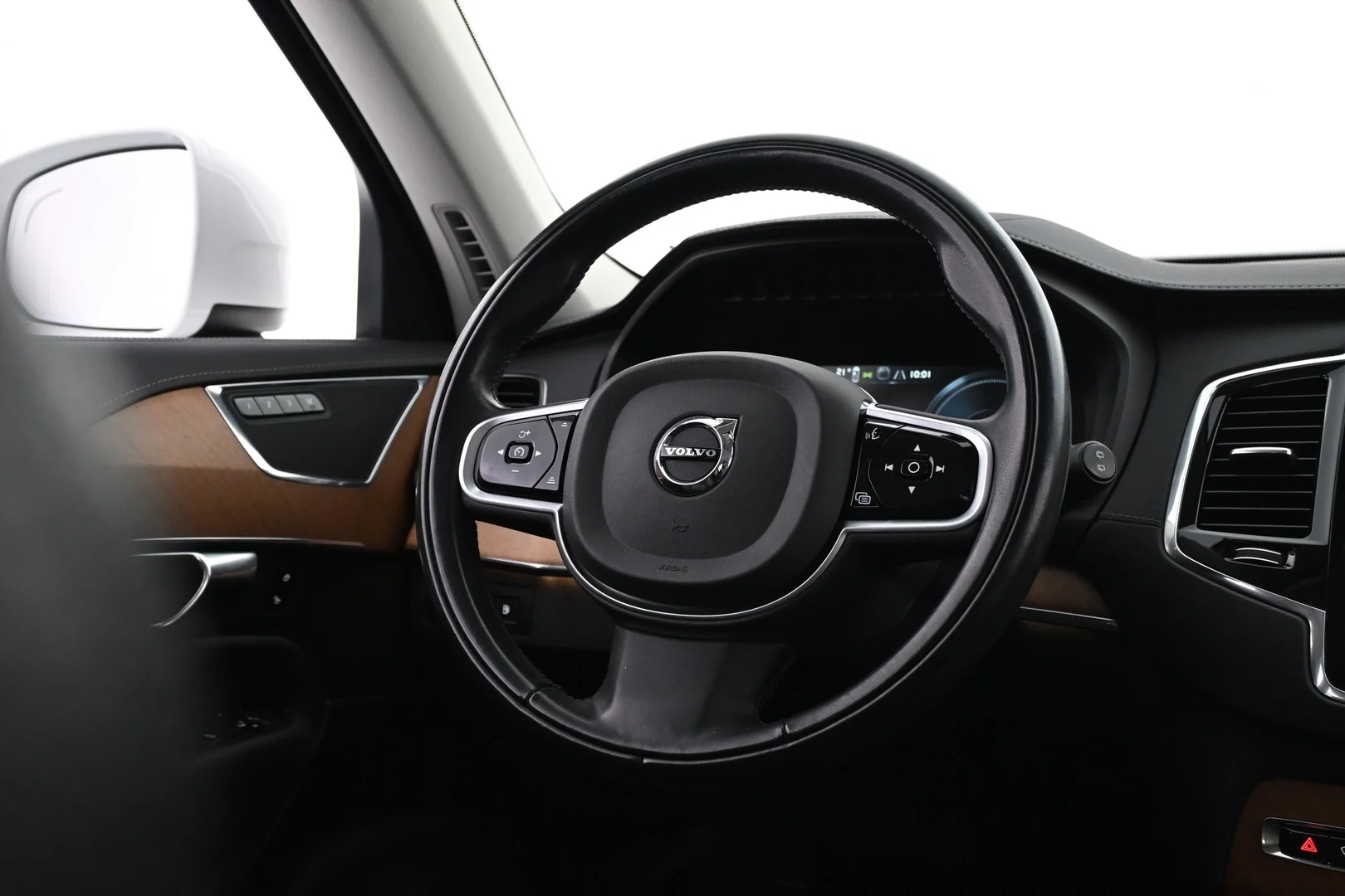 Car Image - 5qyLj4gXbXmKGYMWqBGLkk