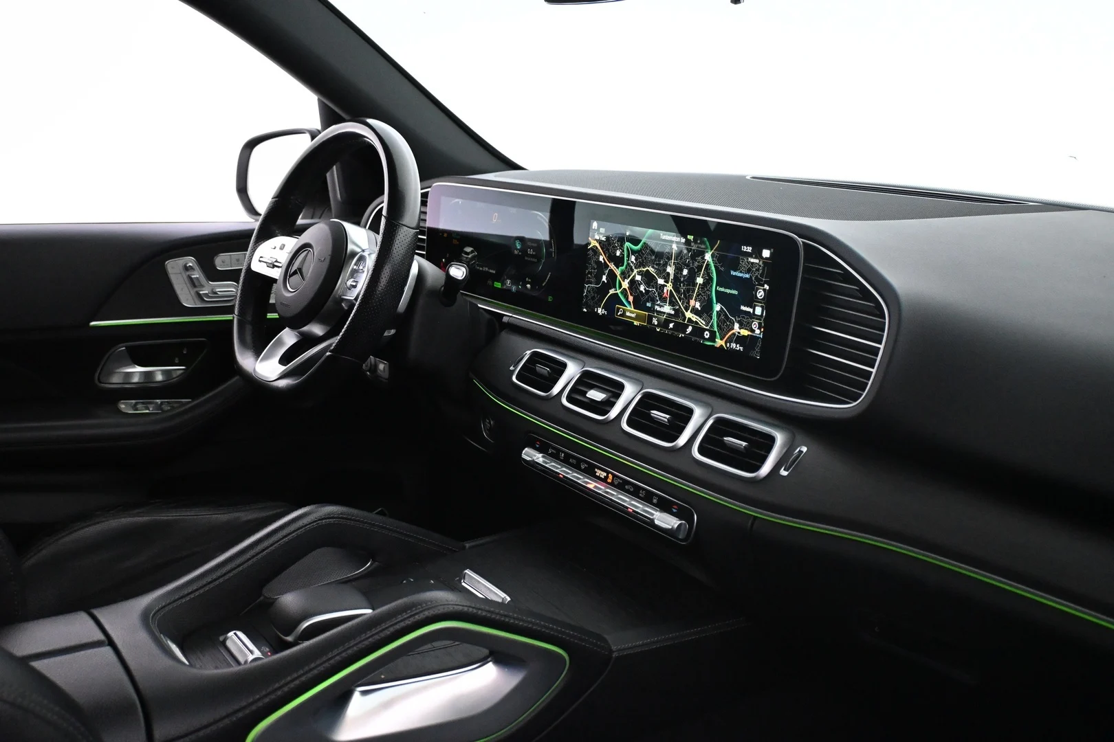 Car Image - 4zImpWYla667XCwQcETaGv