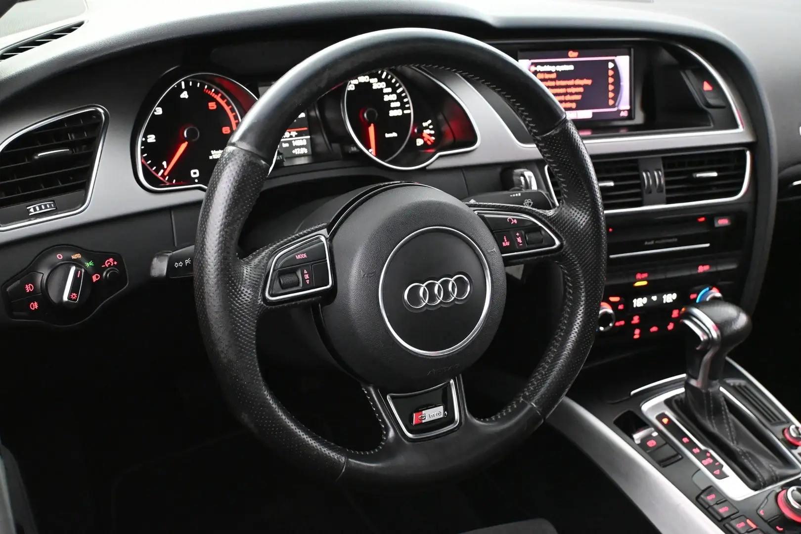Car Image - 2zQ5M5AU9aSQ8pnoROfcgM