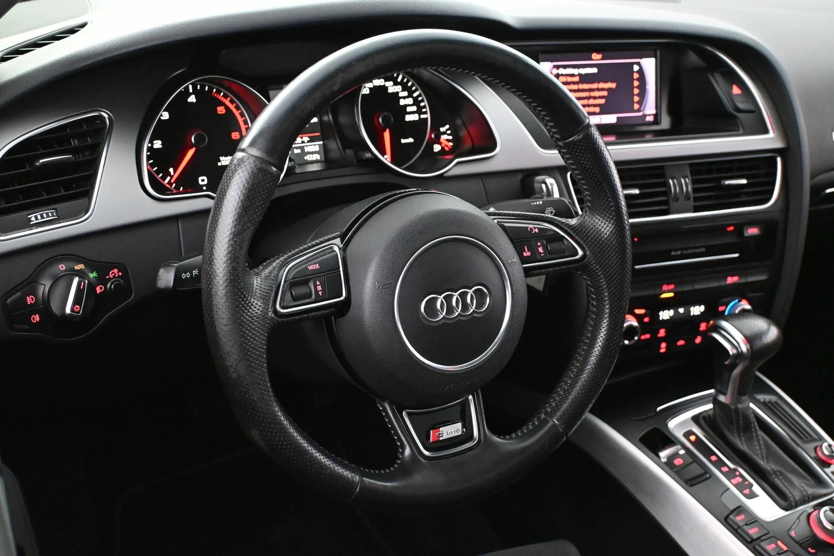 Car Image - 2zQ5M5AU9aSQ8pnoROfcgM