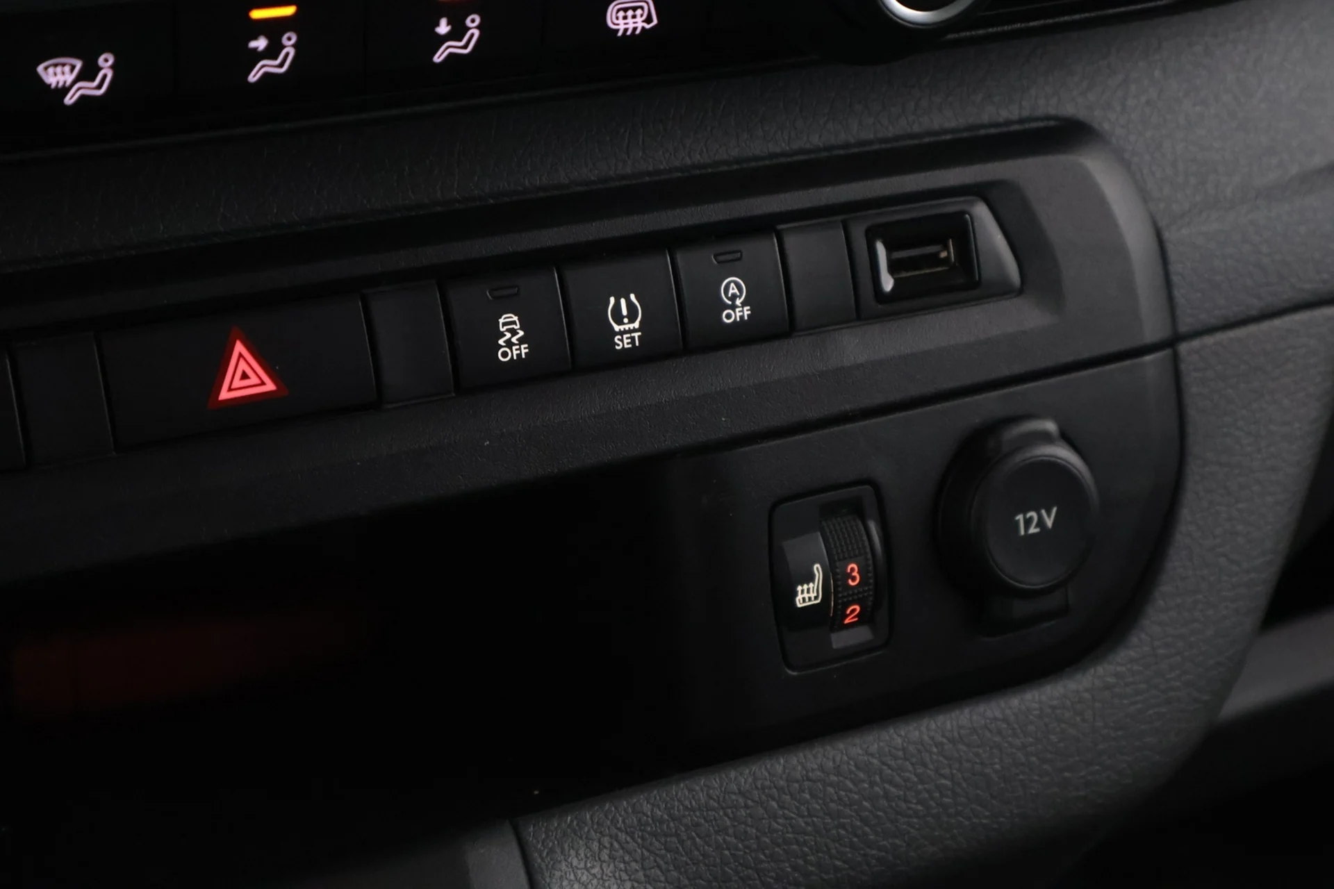 Car Image - 4ZZKWRTVqbOfCGkwo4kORN