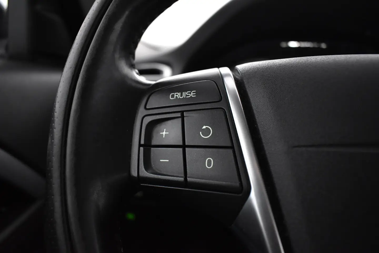 Car Image - 20HRmBiSHiWPD0k6SBtVWc