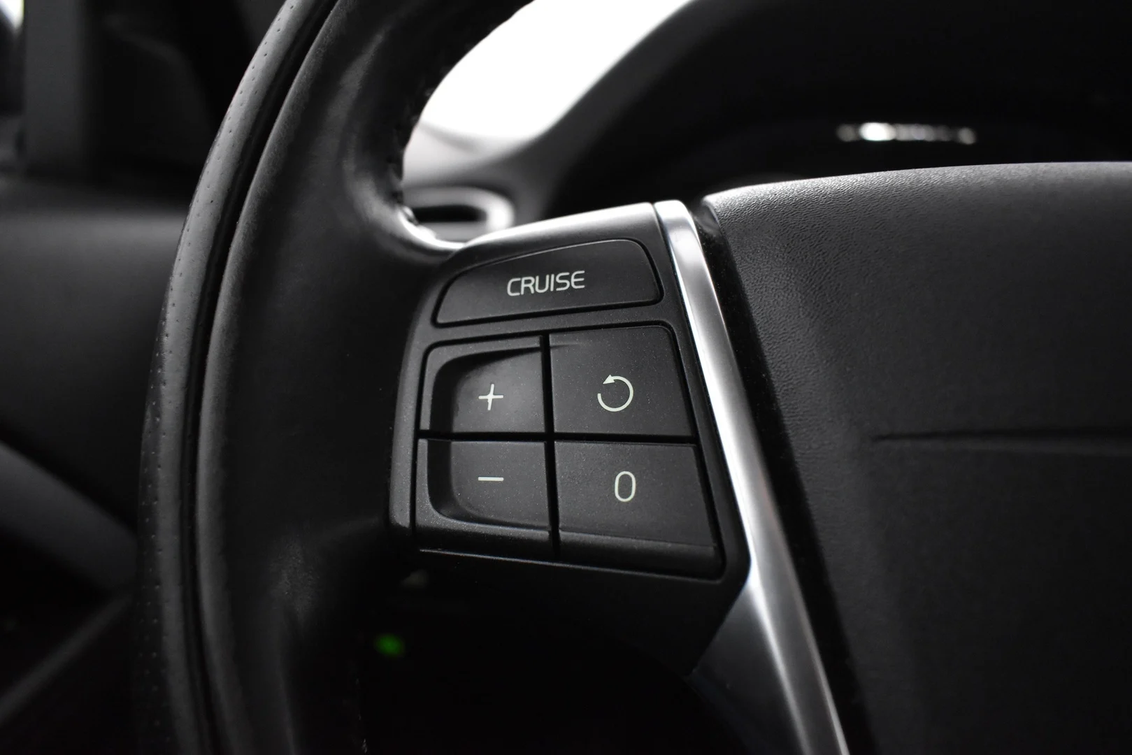 Car Image - 20HRmBiSHiWPD0k6SBtVWc