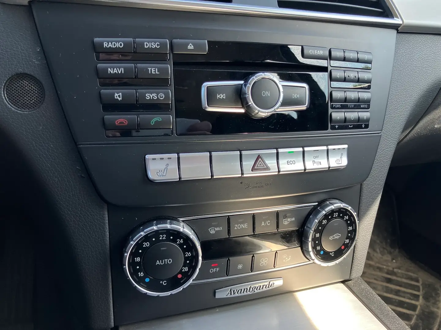 Car Image - 3I7TCiMT3b0jmsasGkYlWw