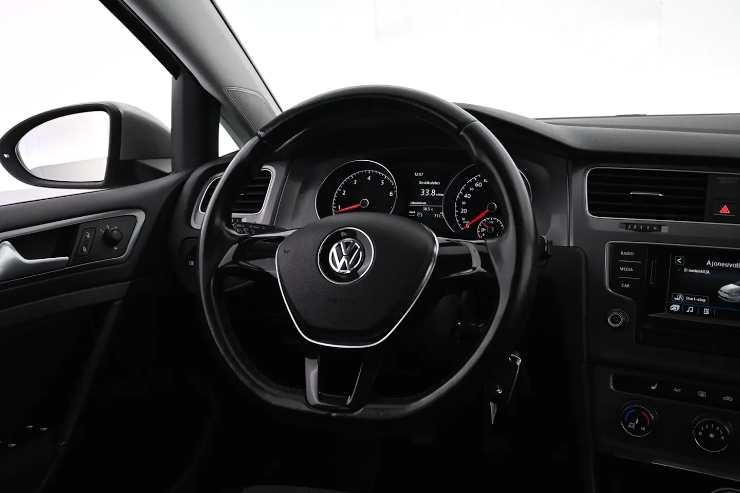 Car Image - 2yxUhVxltFYYS4N3SUoCmF