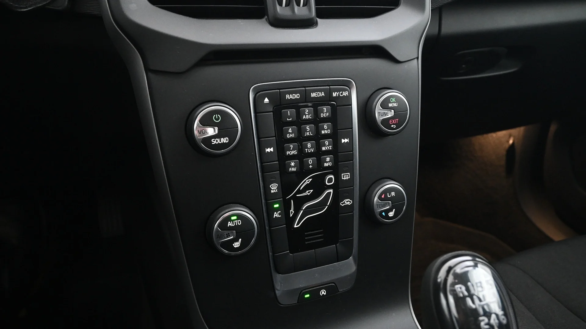 Car Image - 1VElyvwluIhlYxrUwJSDkI